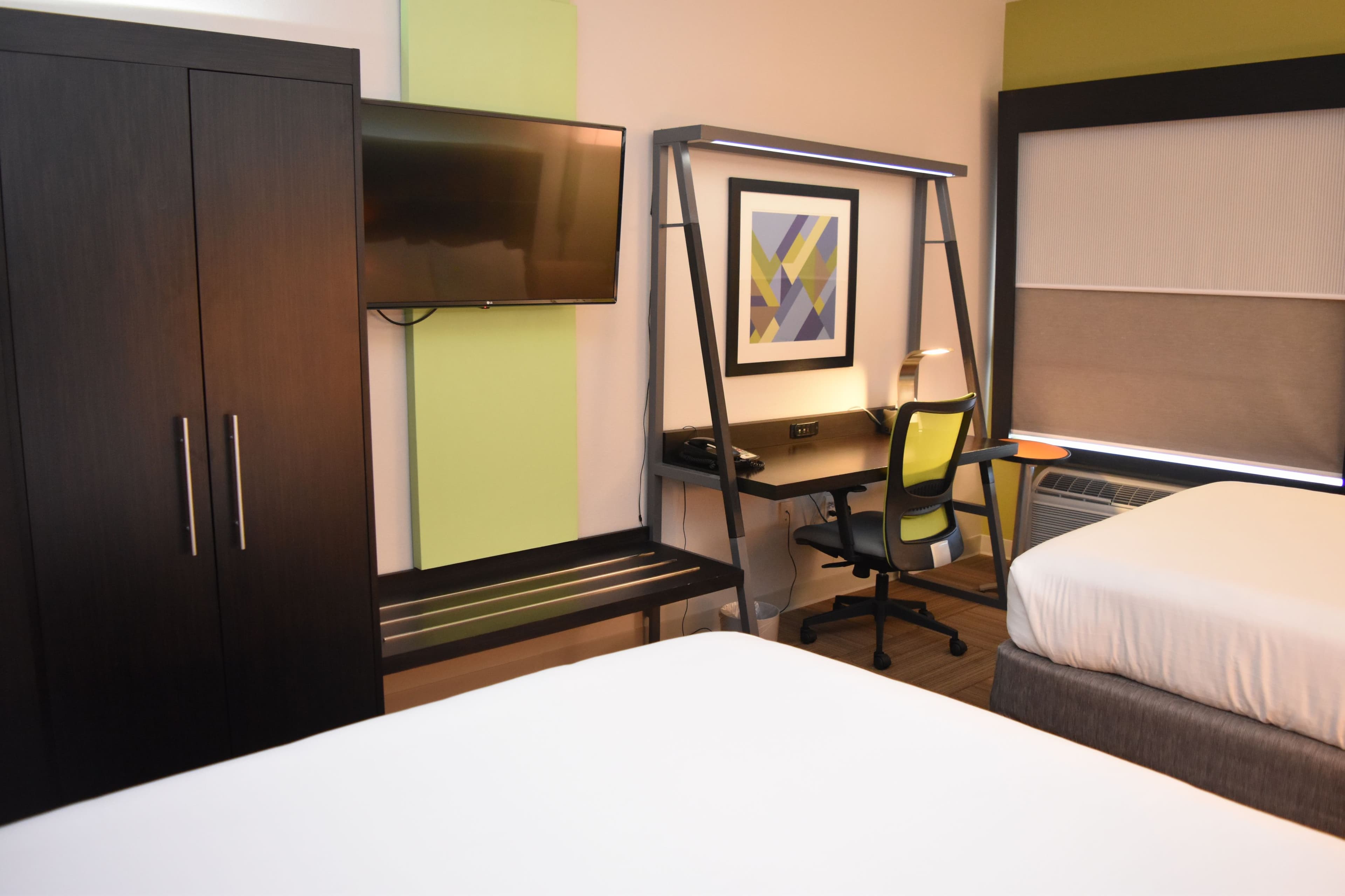 Holiday Inn Express Venice — 6
