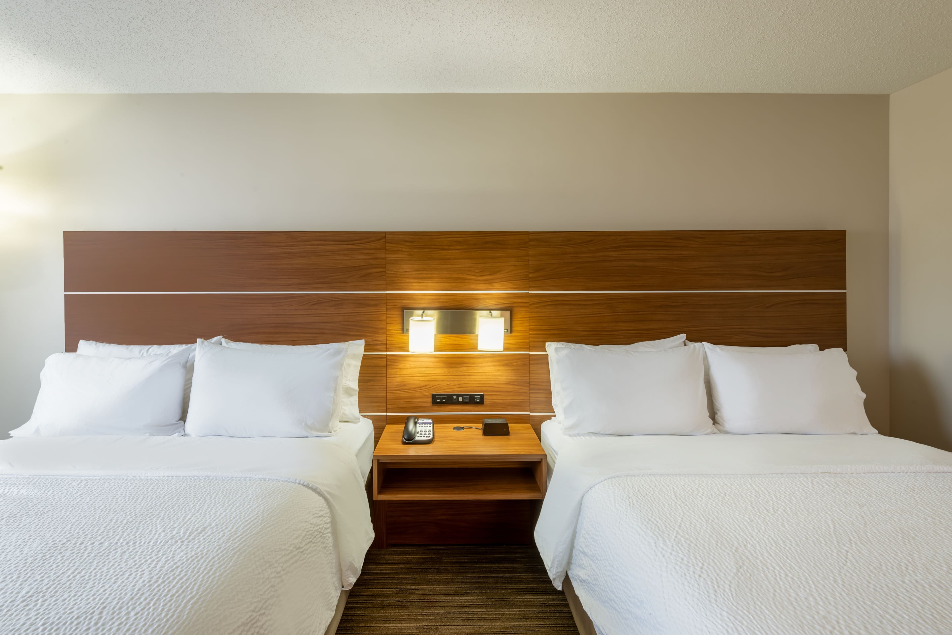 Holiday Inn Express Vermilion — 15