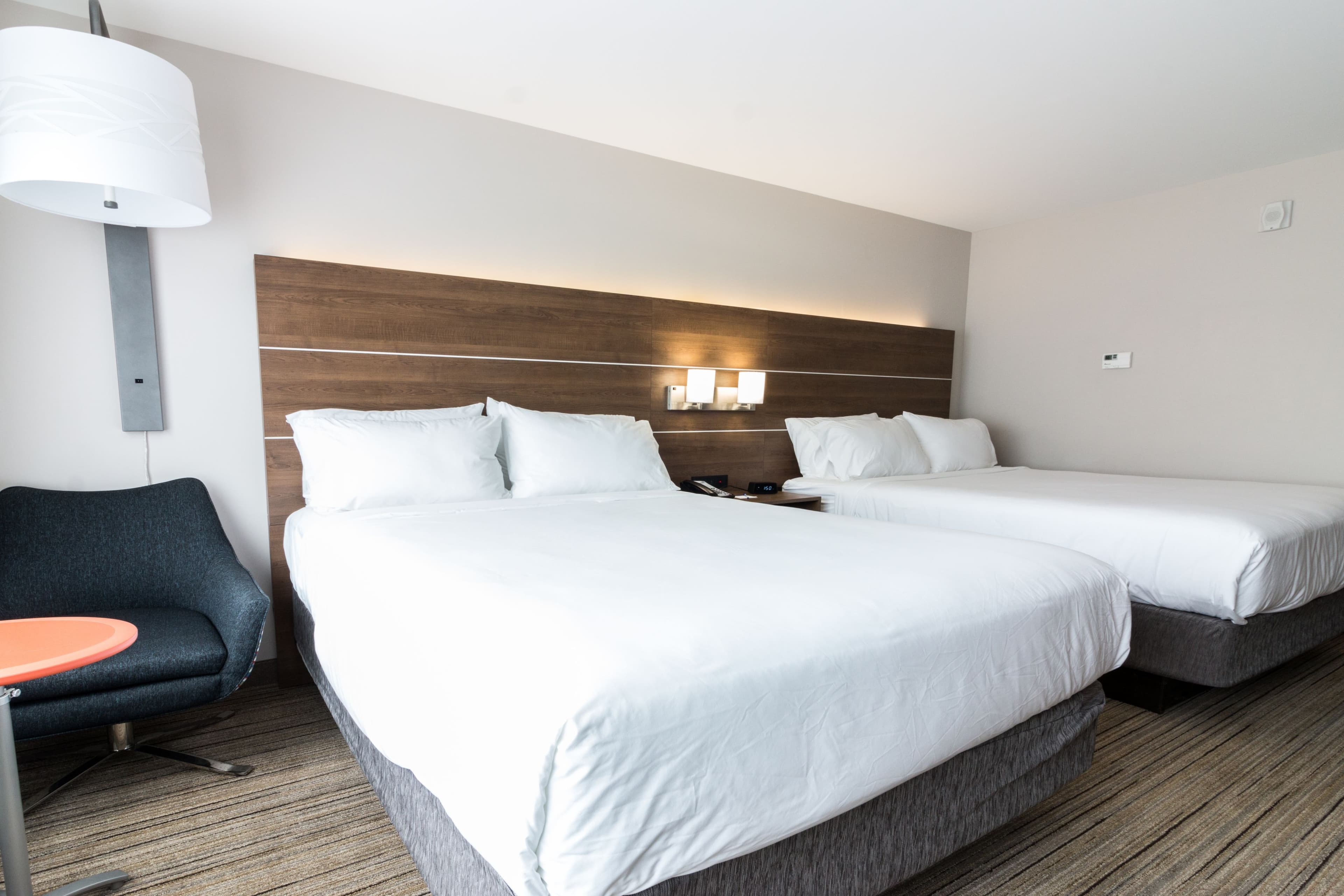 Holiday Inn Express Villa Rica — 49