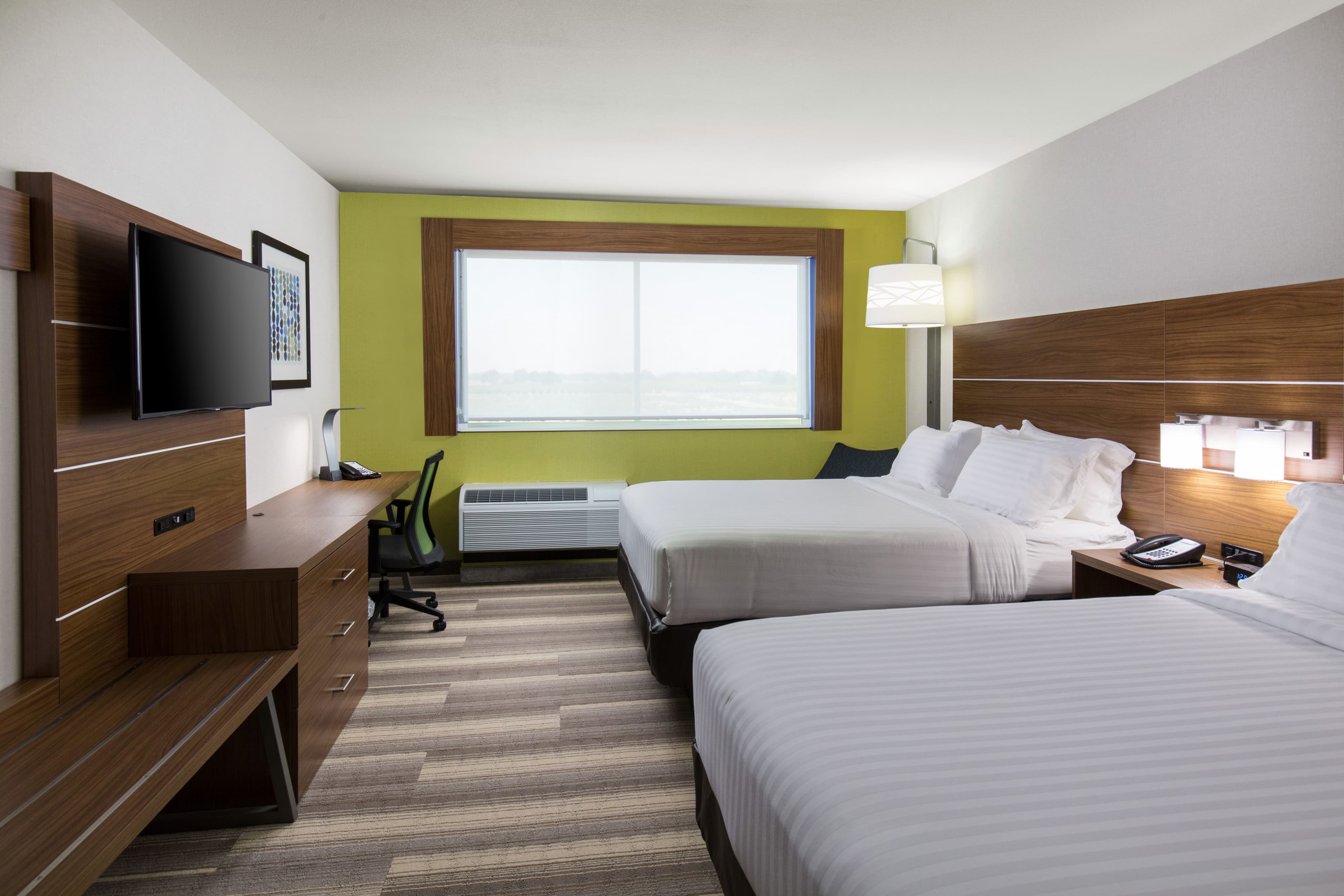 Holiday Inn Express Visalia - Sequoia Gateway Area — 16