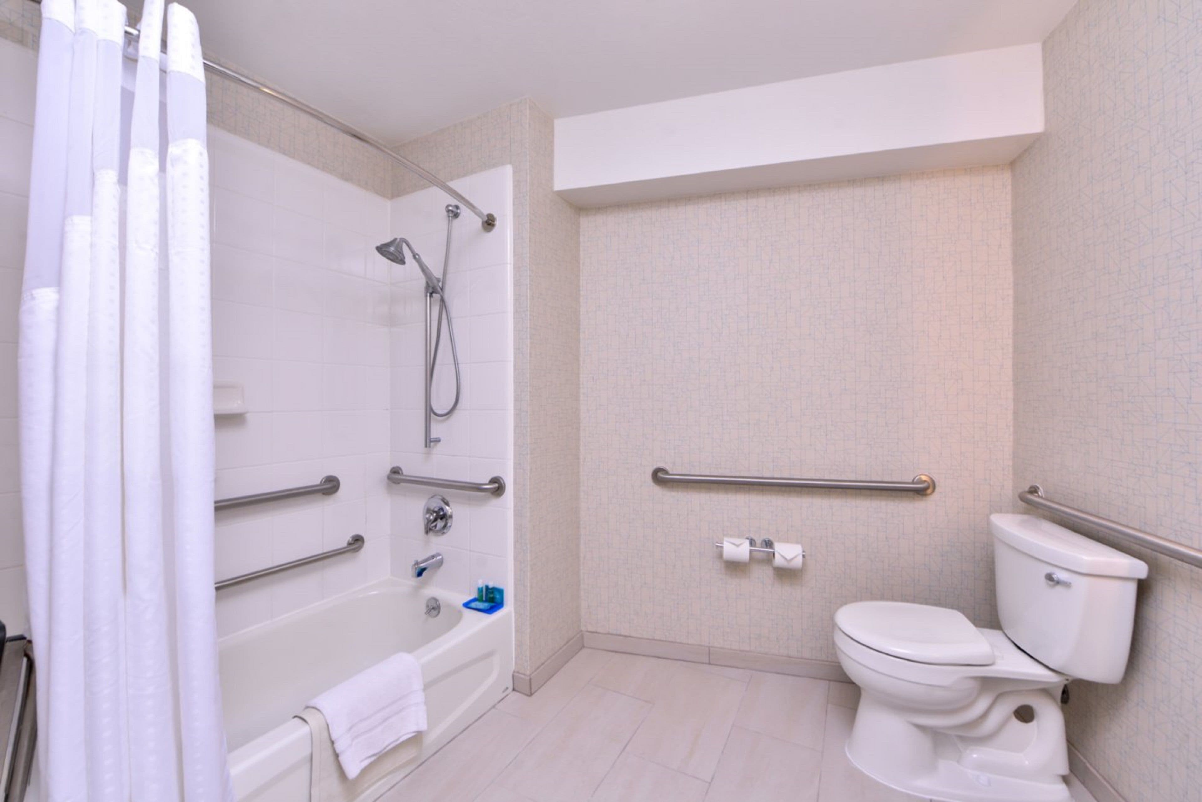 Holiday Inn Express Walnut Creek — 18