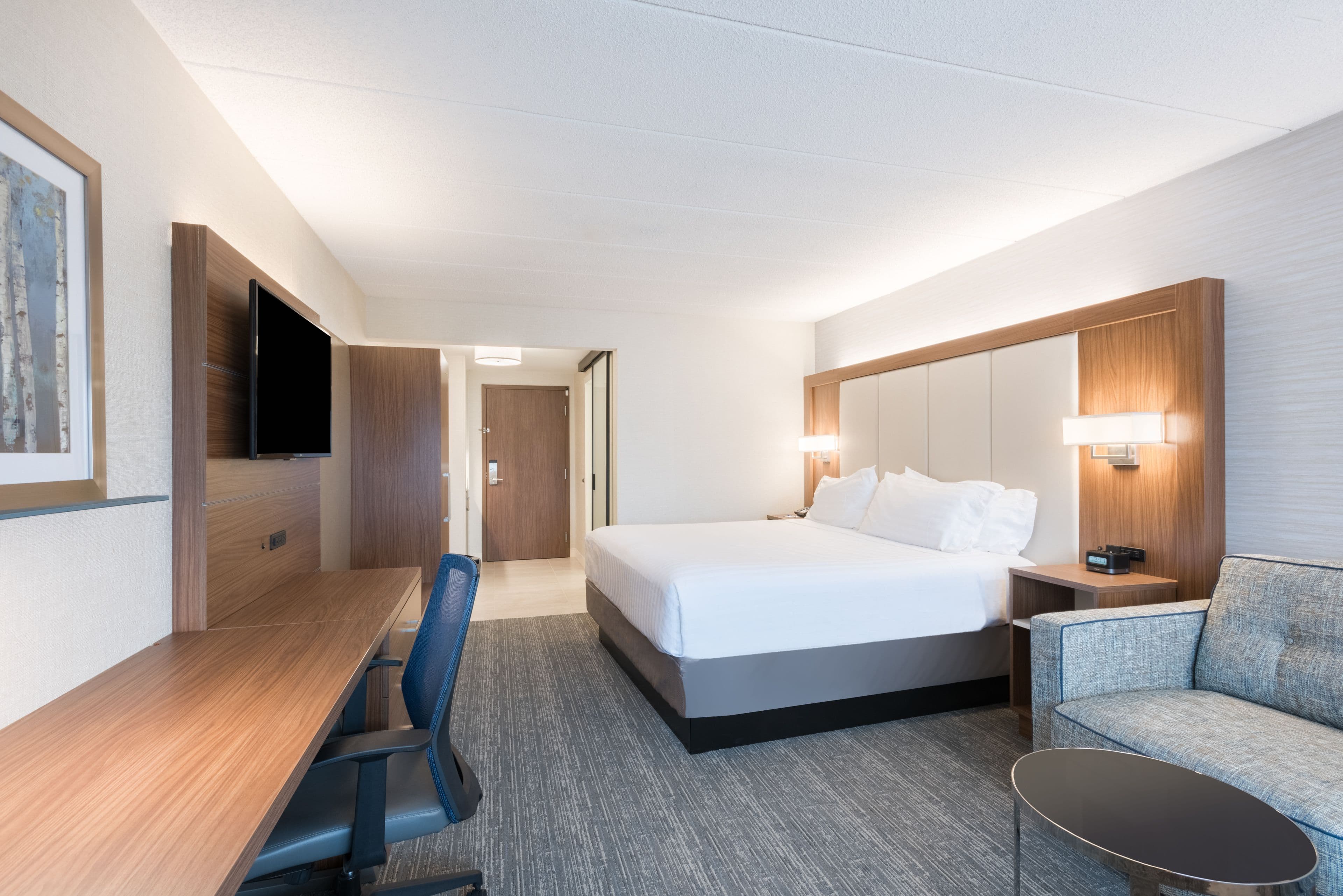 Holiday Inn Express Boston-Waltham — 6