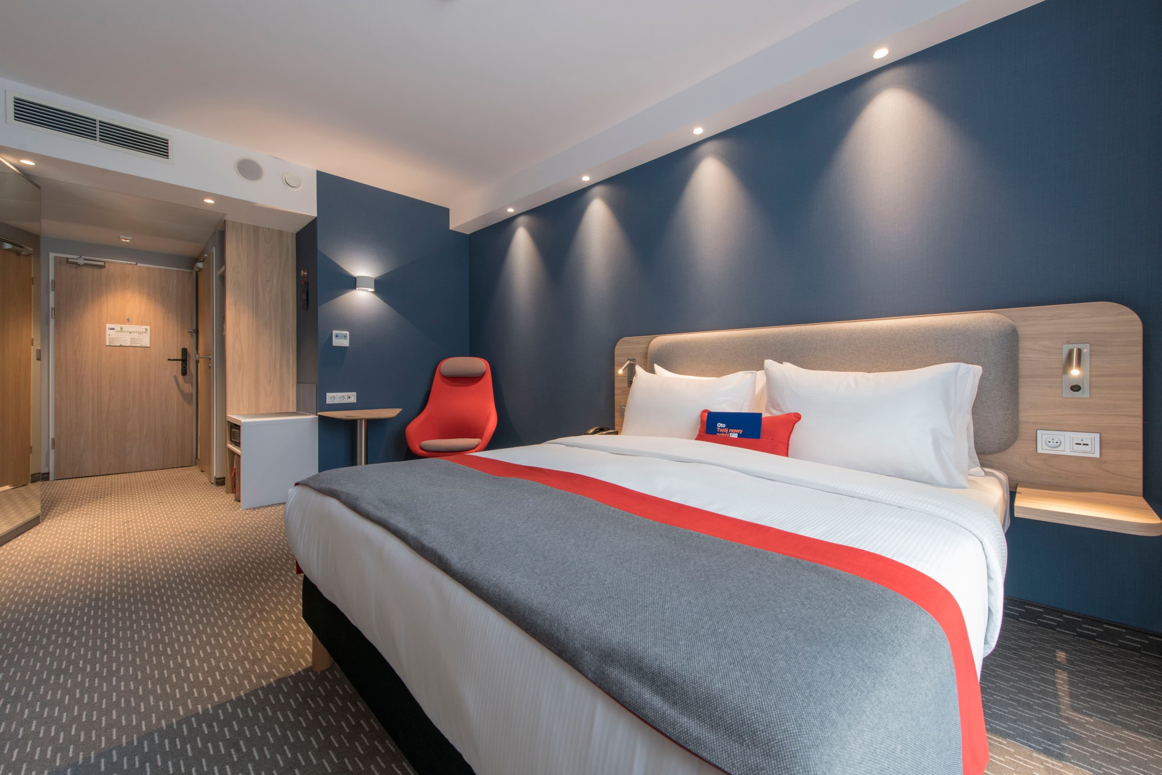Holiday Inn Express Warsaw - Mokotow — 17