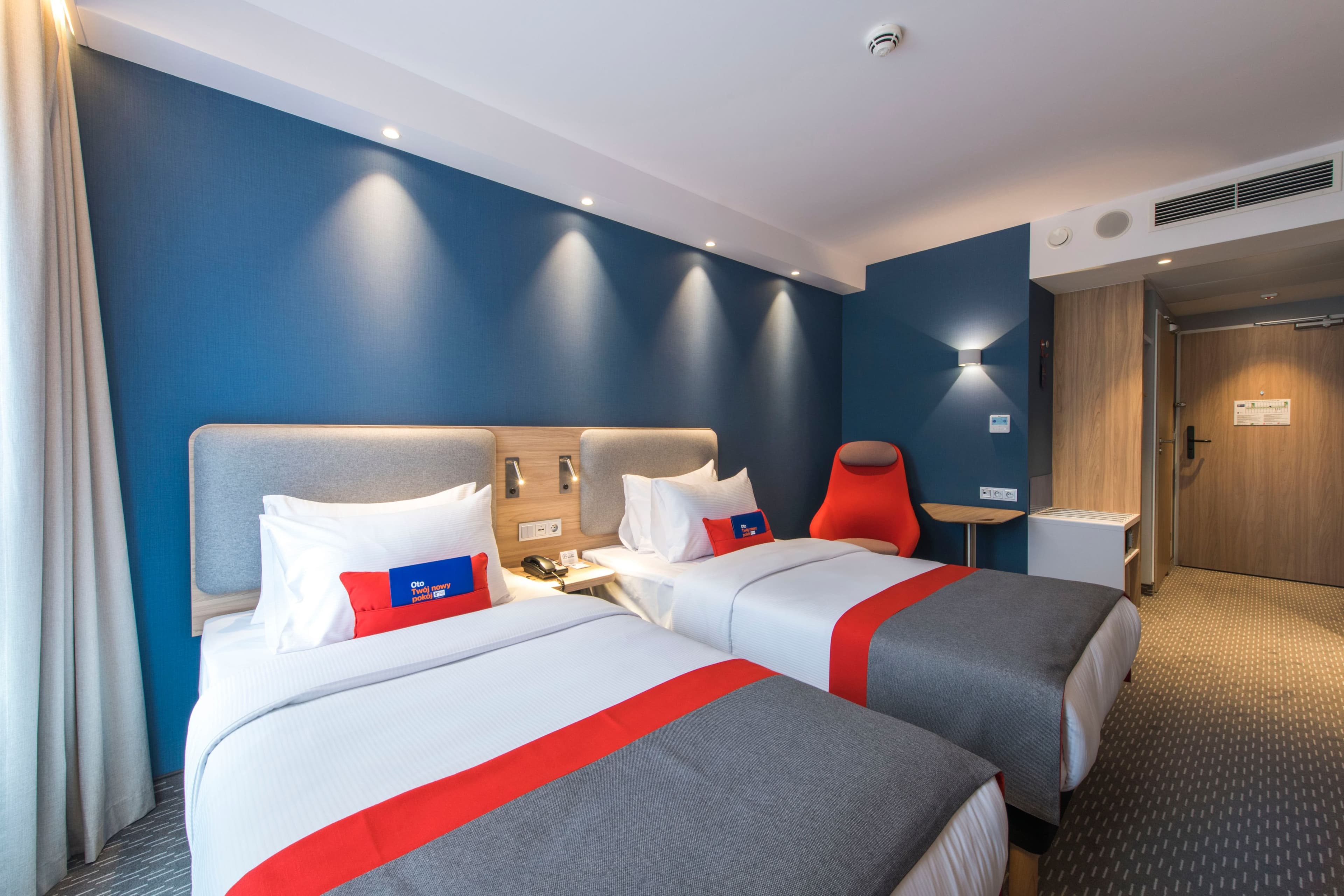 Holiday Inn Express Warsaw - Mokotow - Image 2