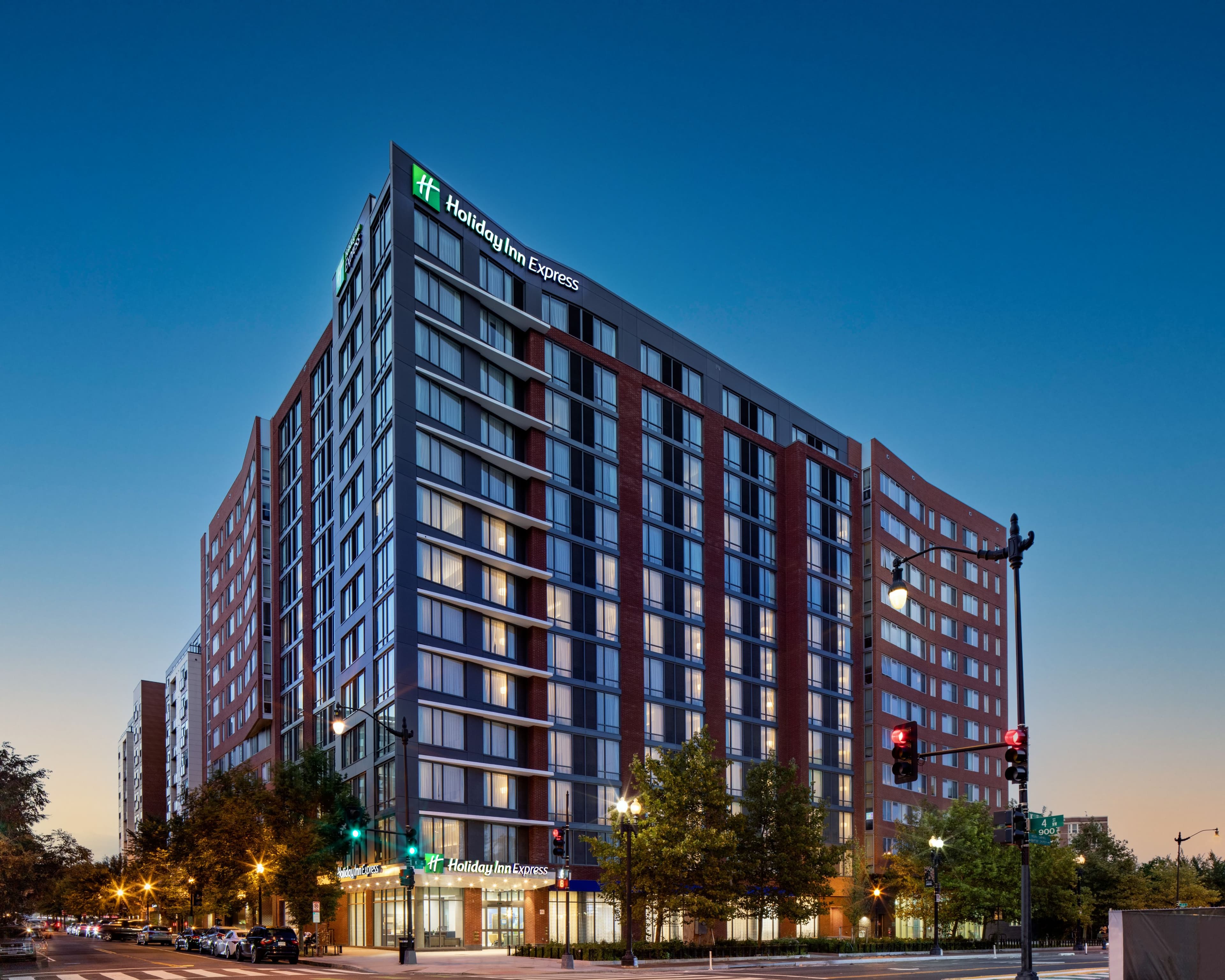 Holiday Inn Express Washington DC Downtown - Image 1