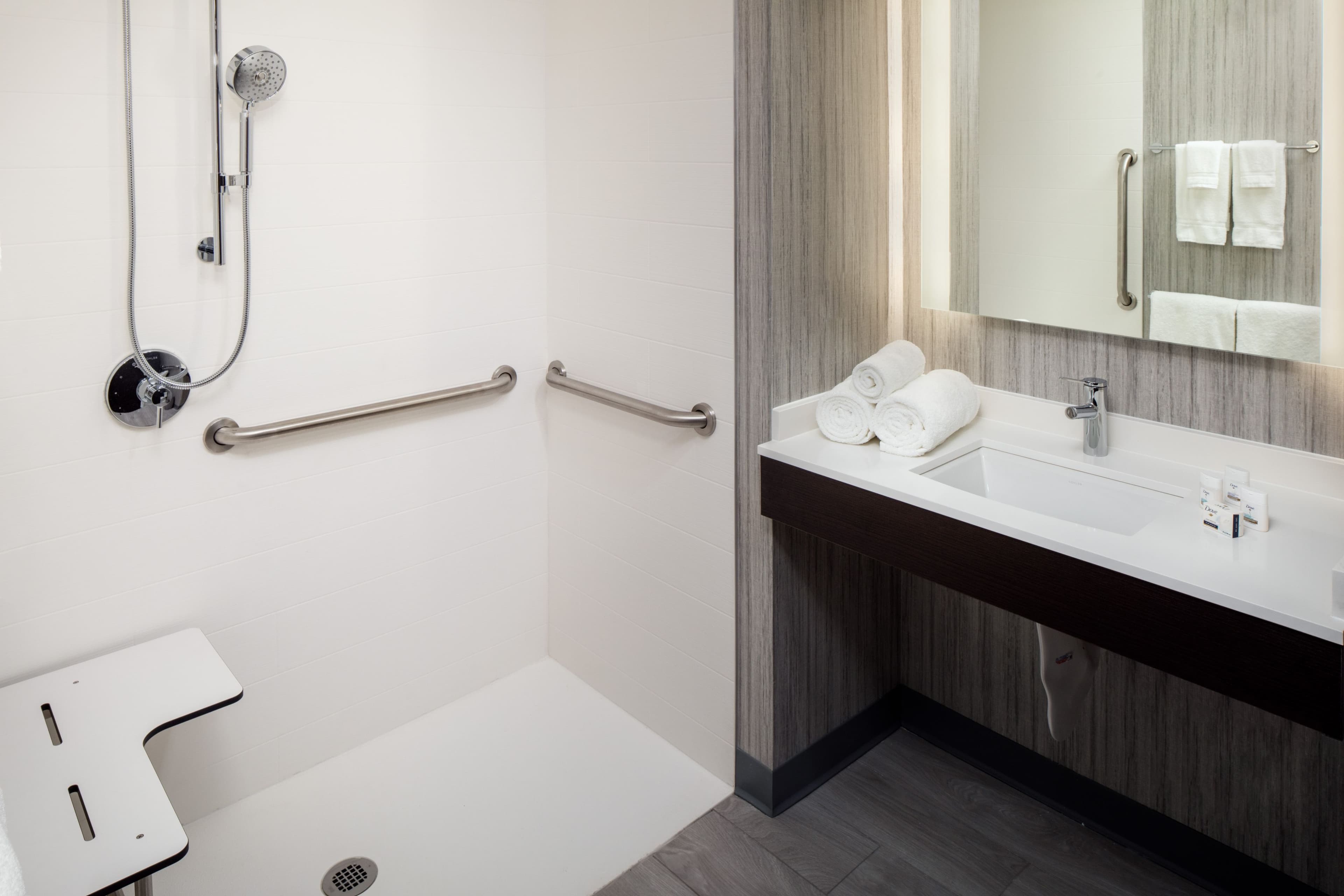 Holiday Inn Express Washington DC Downtown — 12