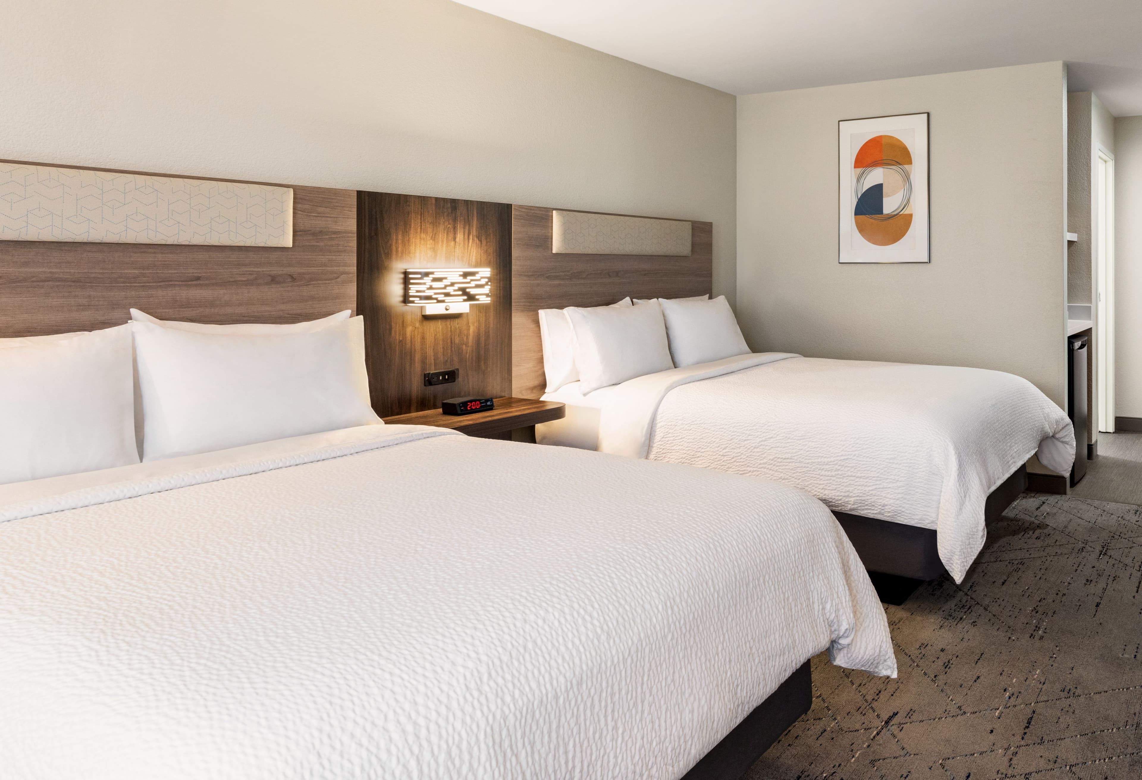 Holiday Inn Express Washington — 7