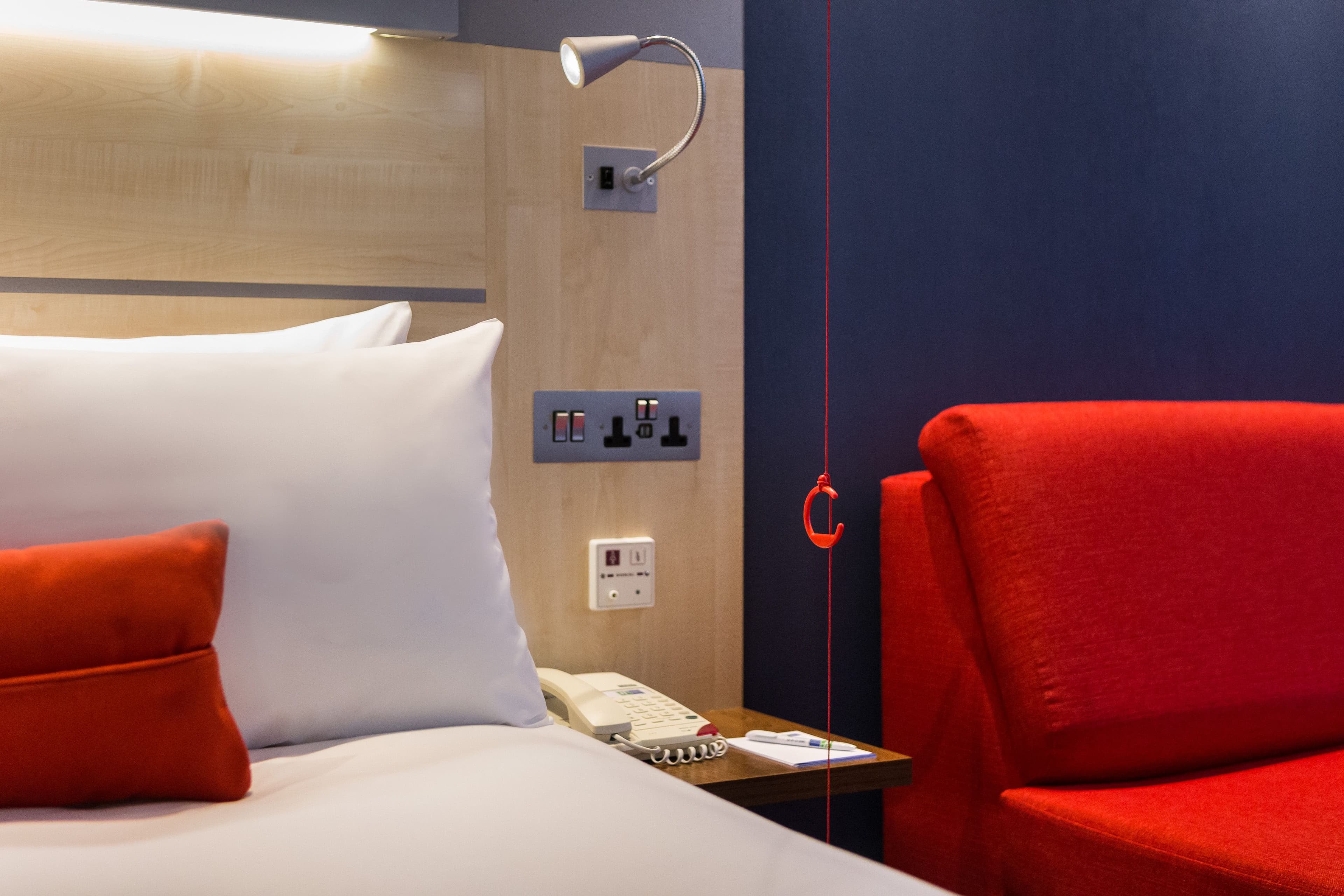 Holiday Inn Express London - Watford Junction — 19