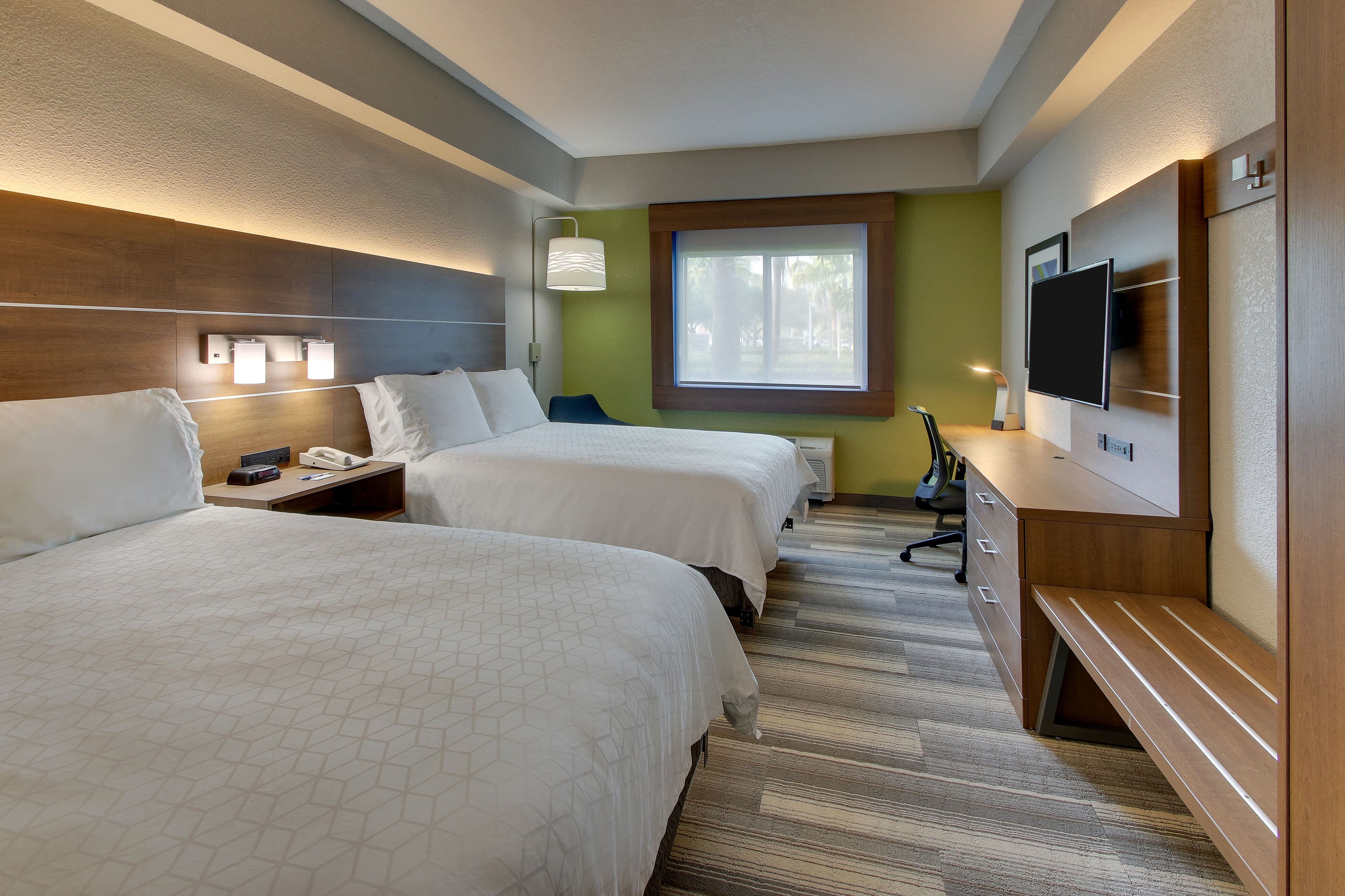 Holiday Inn Express West Palm Beach Metrocentre — 10