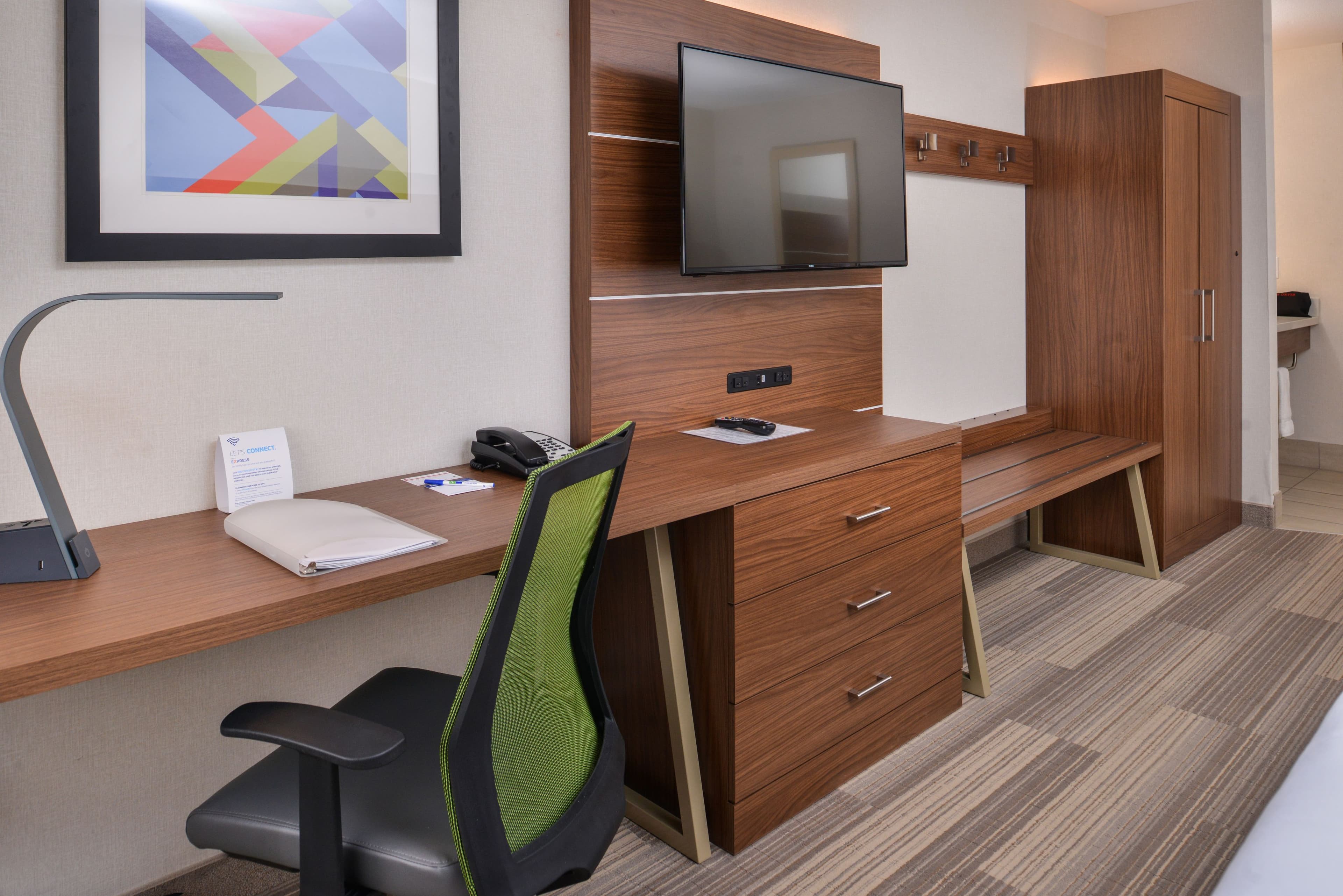 Holiday Inn Express Westley North- Patterson Area - Image 4