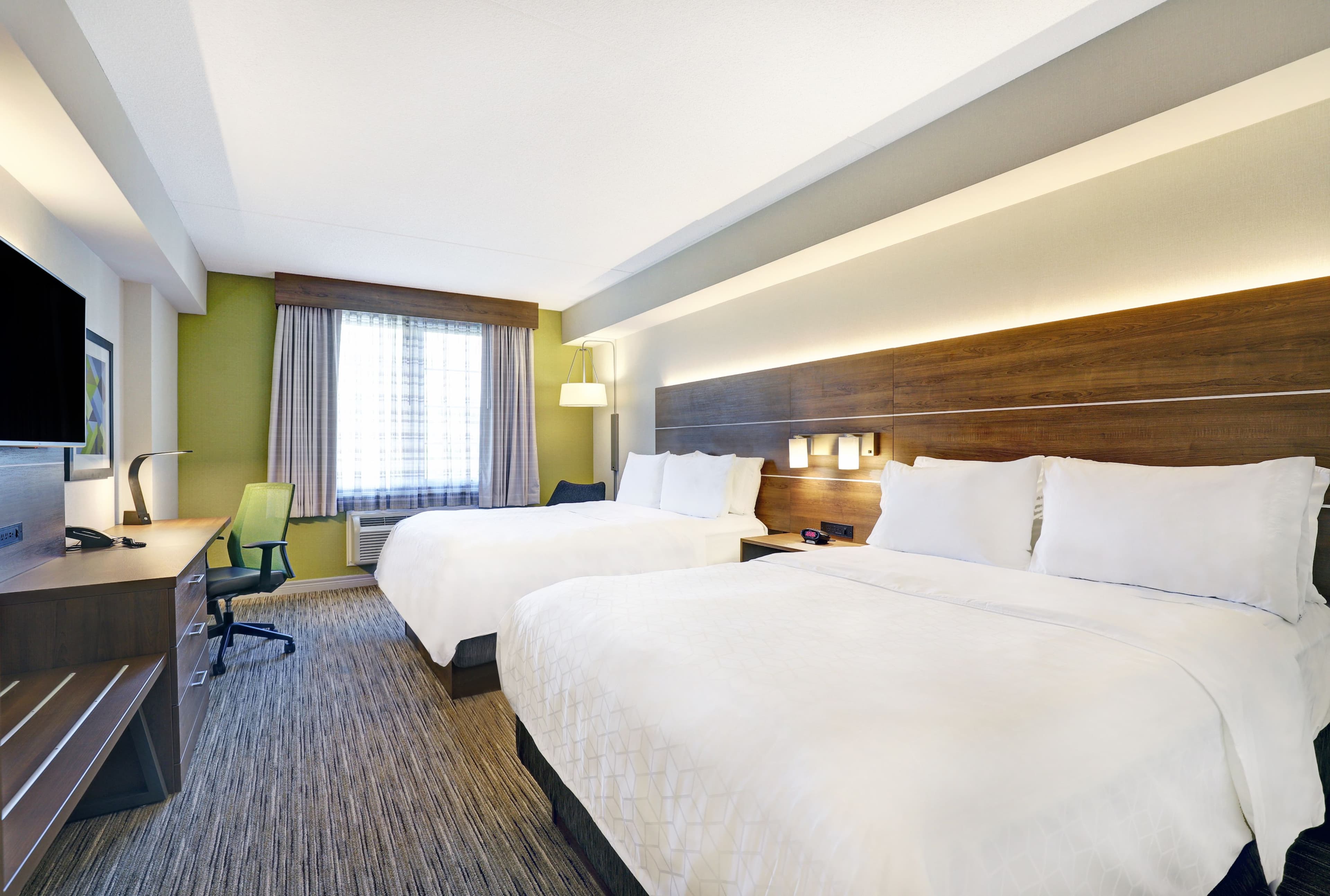 Holiday Inn Express Whitby Oshawa — 14