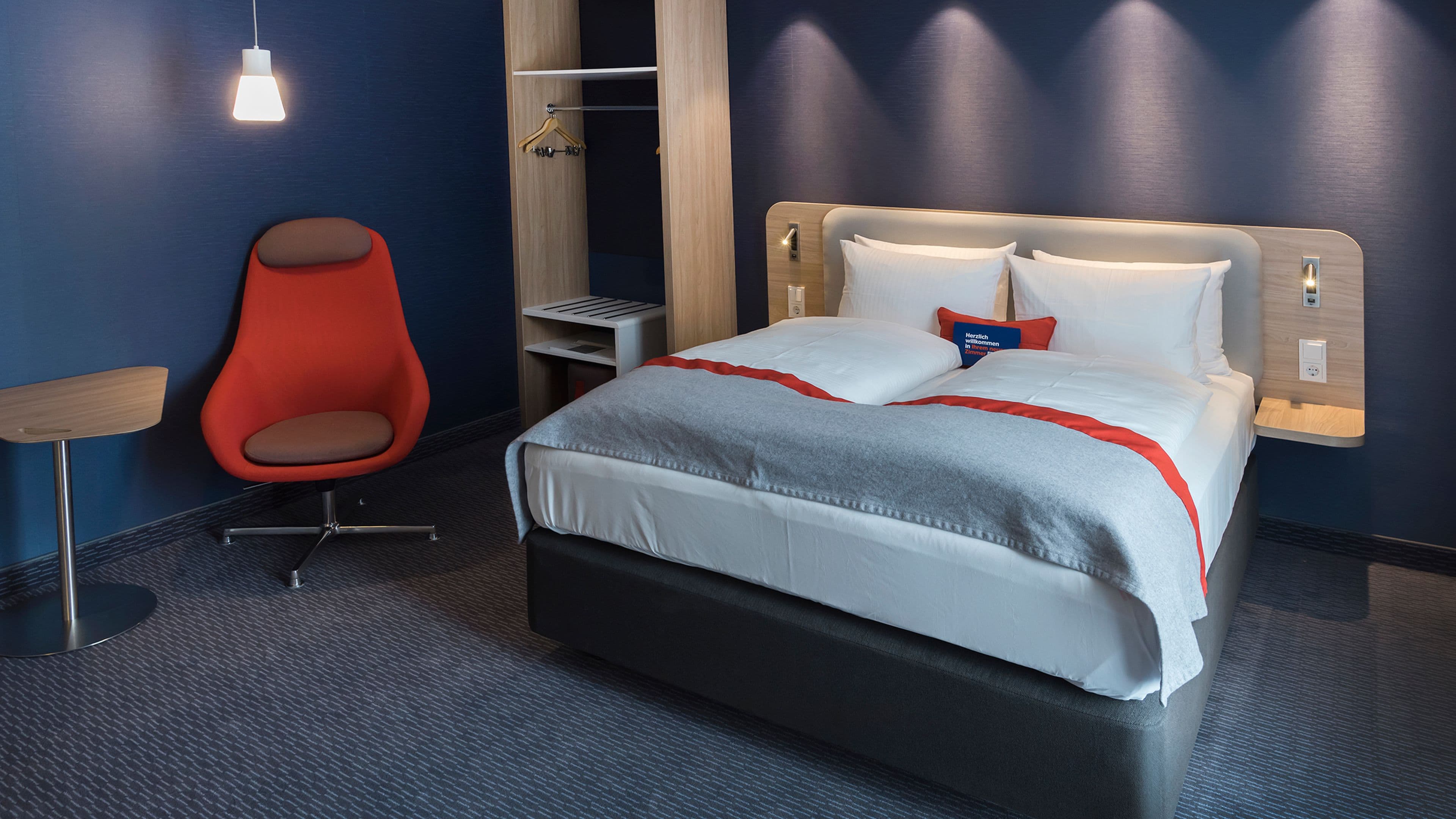 Holiday Inn Express Wiesbaden — 23