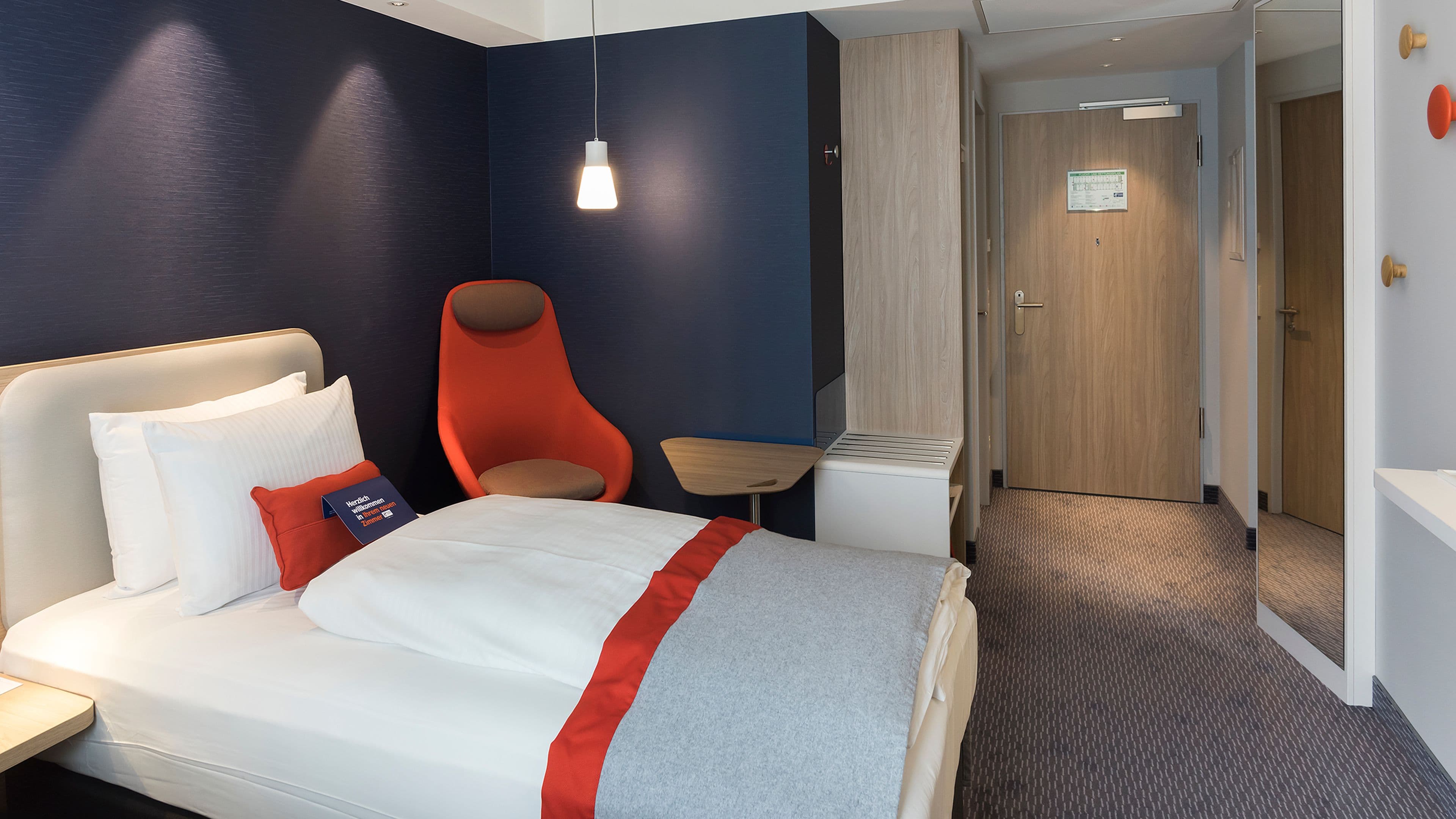 Holiday Inn Express Wiesbaden — 10