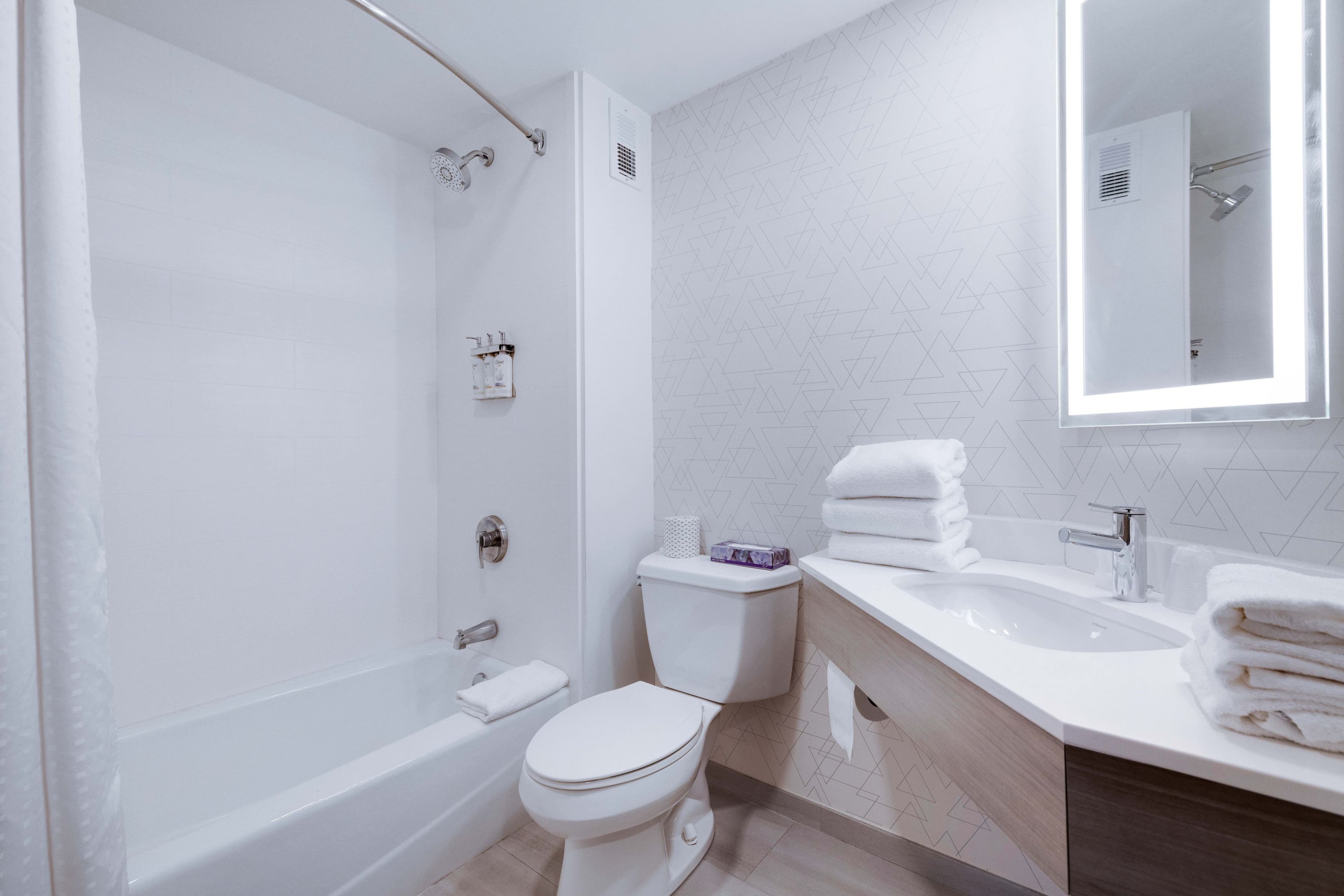 Holiday Inn Express Wilkes Barre East — 12