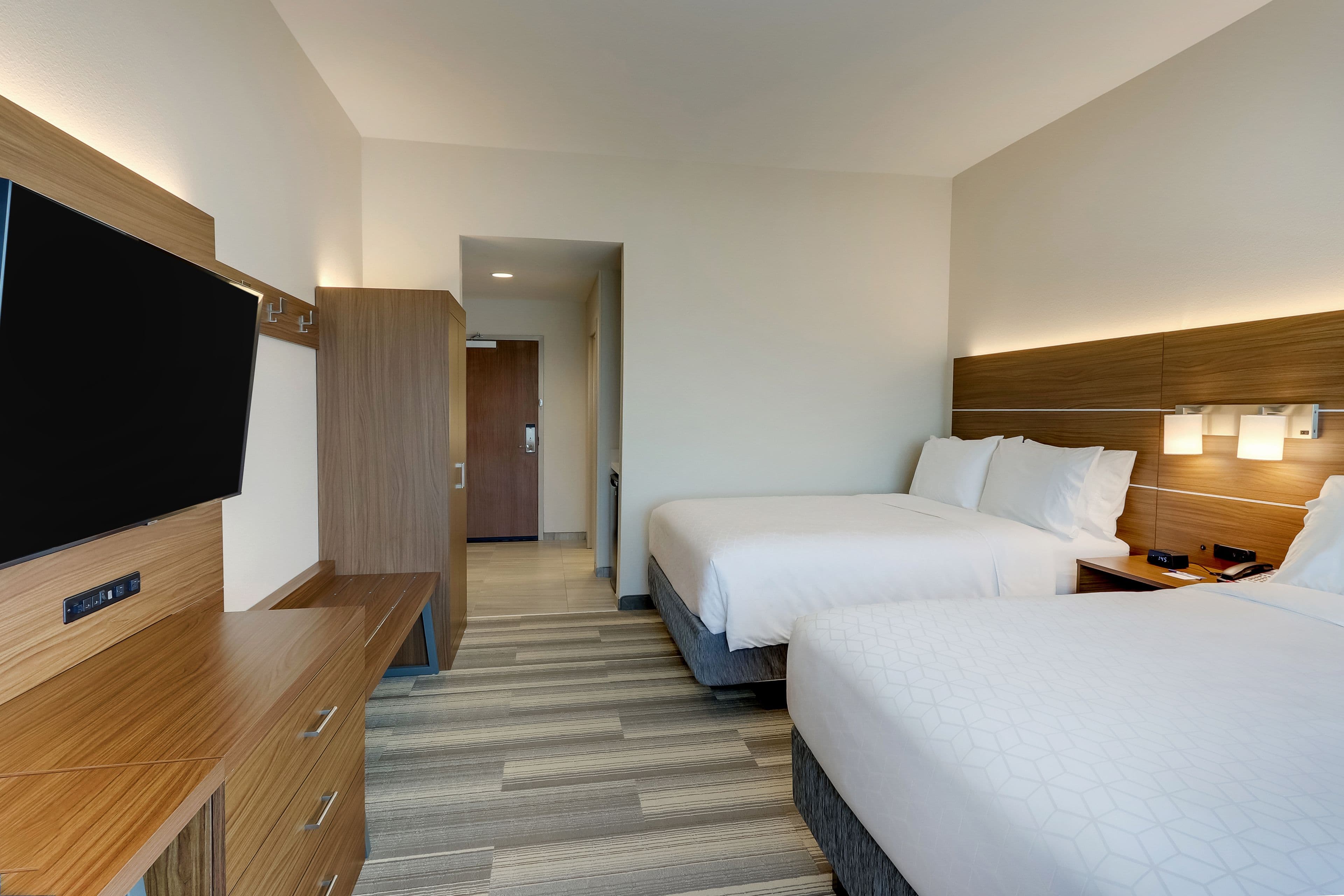 Holiday Inn Express Wilmington - Porters Neck — 39