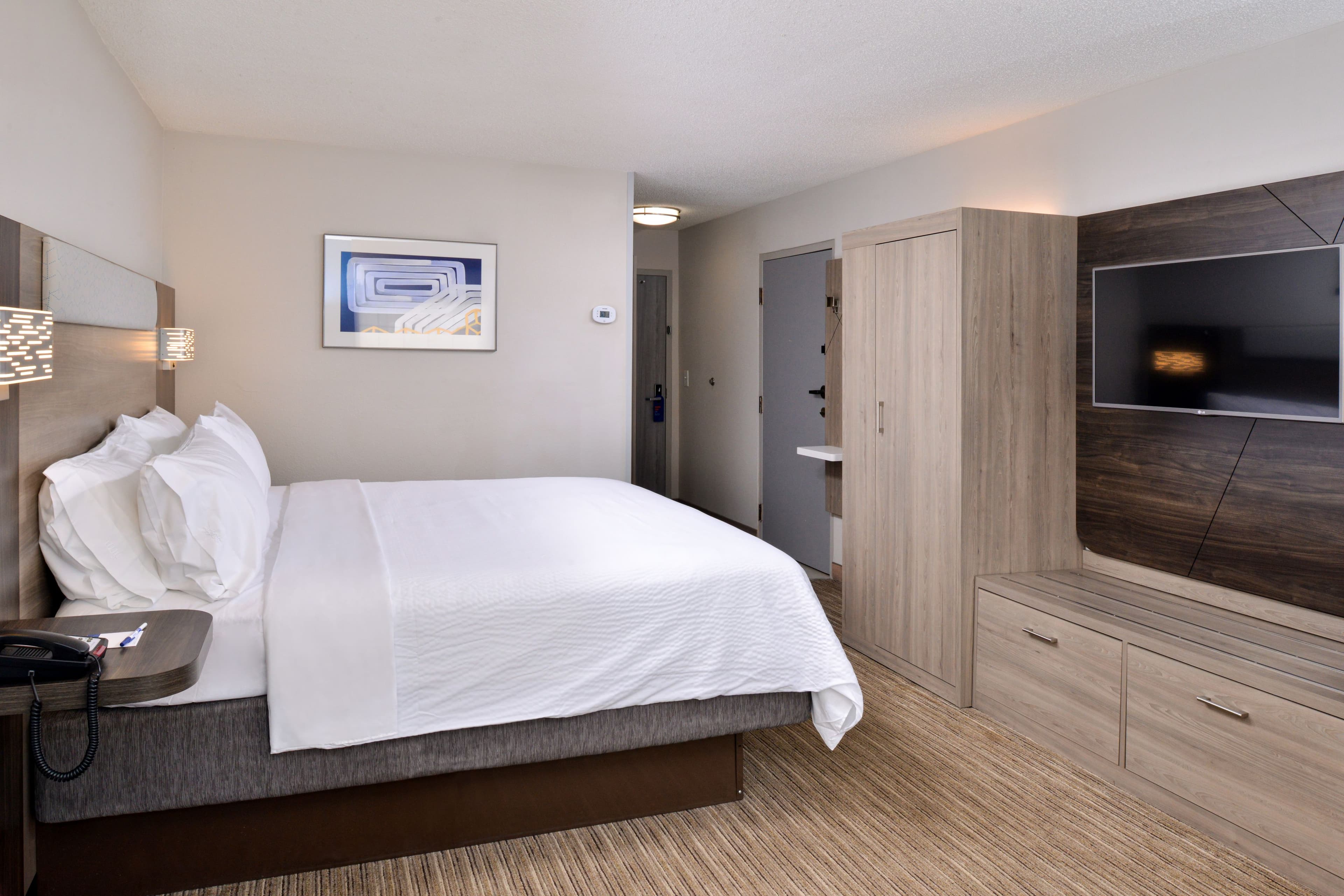 Holiday Inn Express Winston-Salem Medical Ctr Area — 7