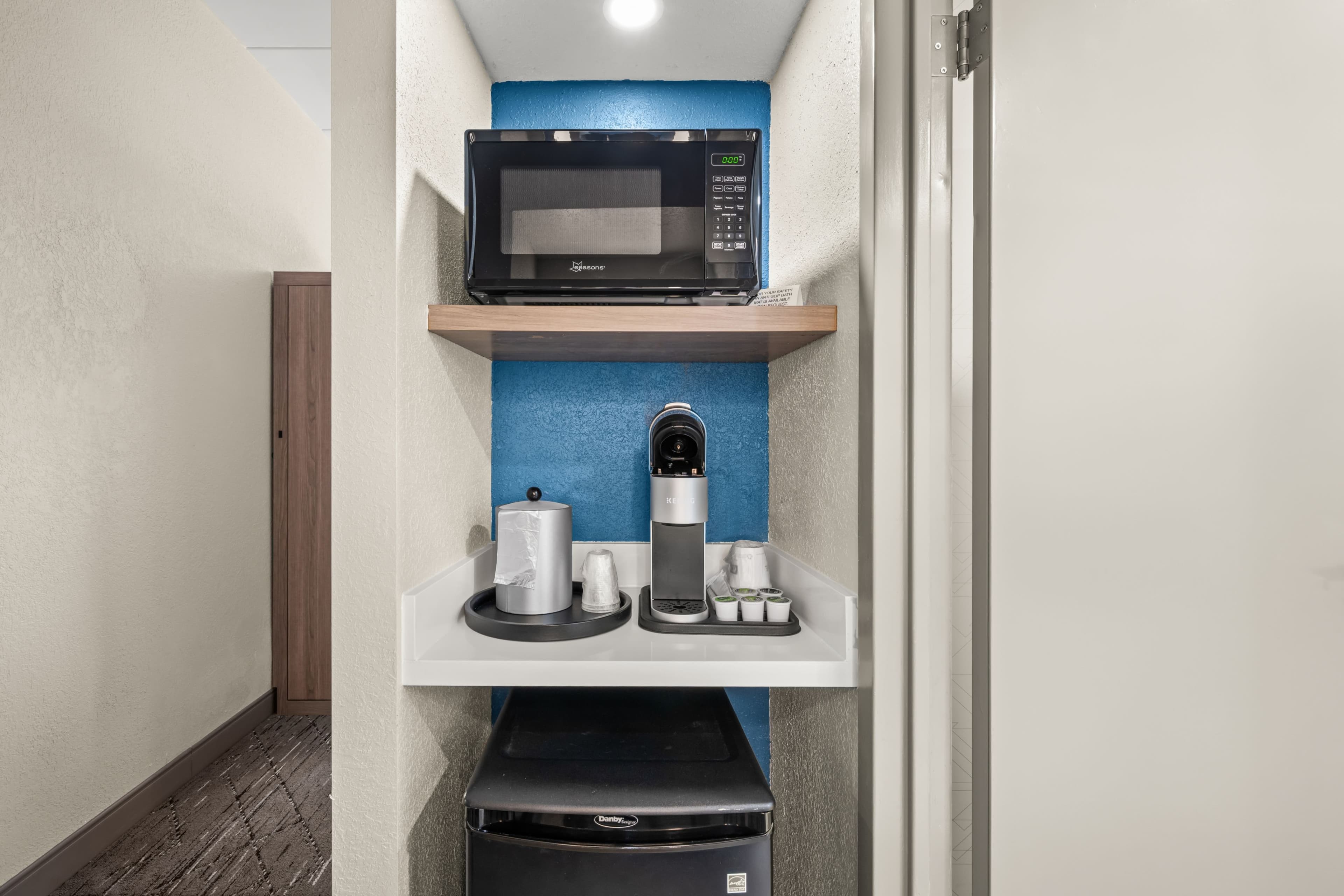 Holiday Inn Express Boston North-Woburn — 19