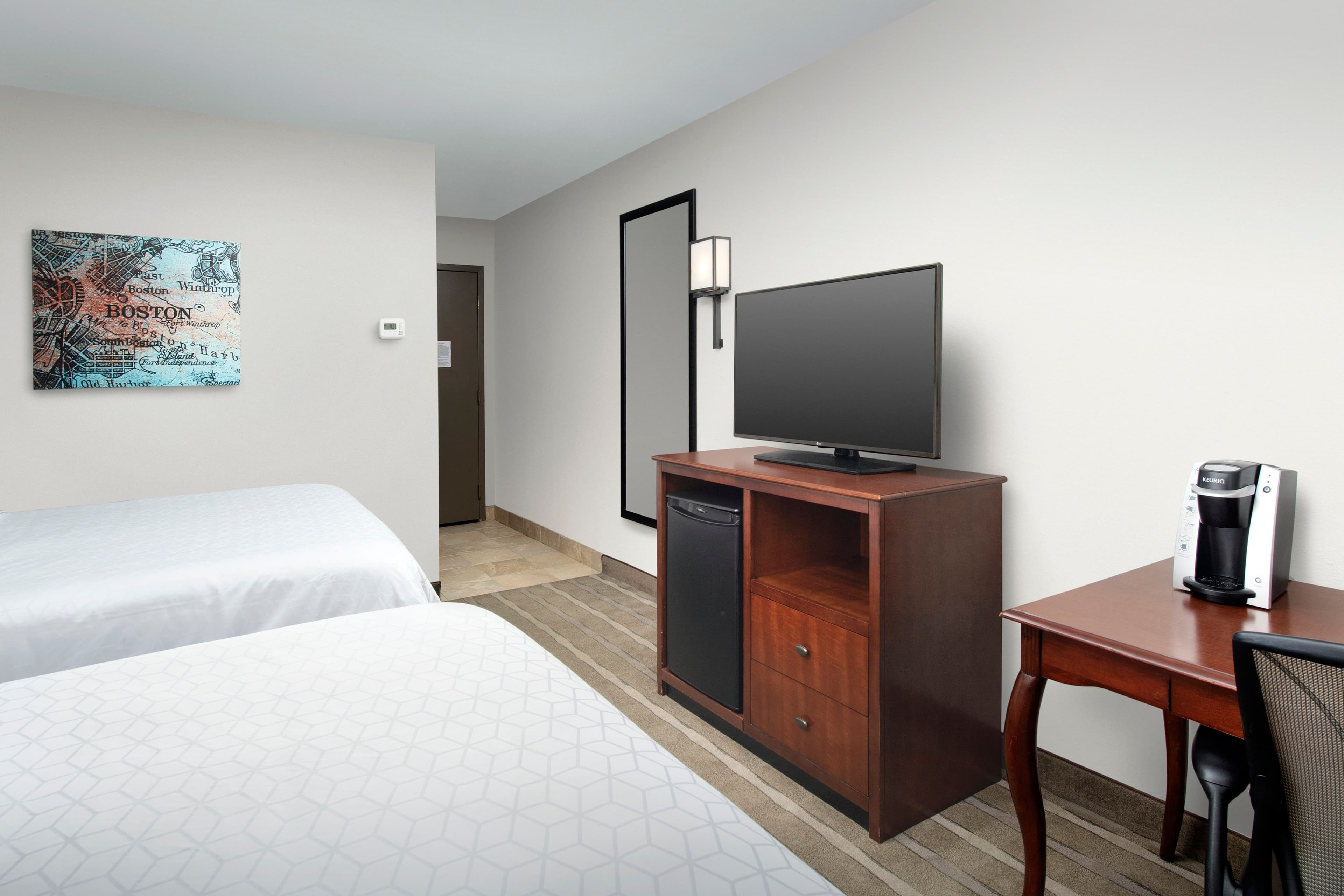 Holiday Inn Express Boston North-Woburn — 60