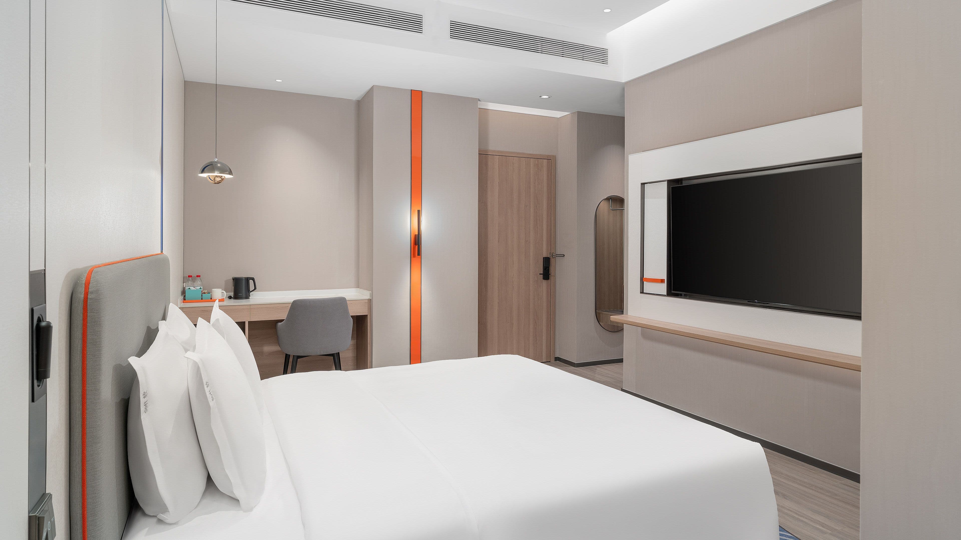 Holiday Inn Express Wuhan East Lake - Image 3