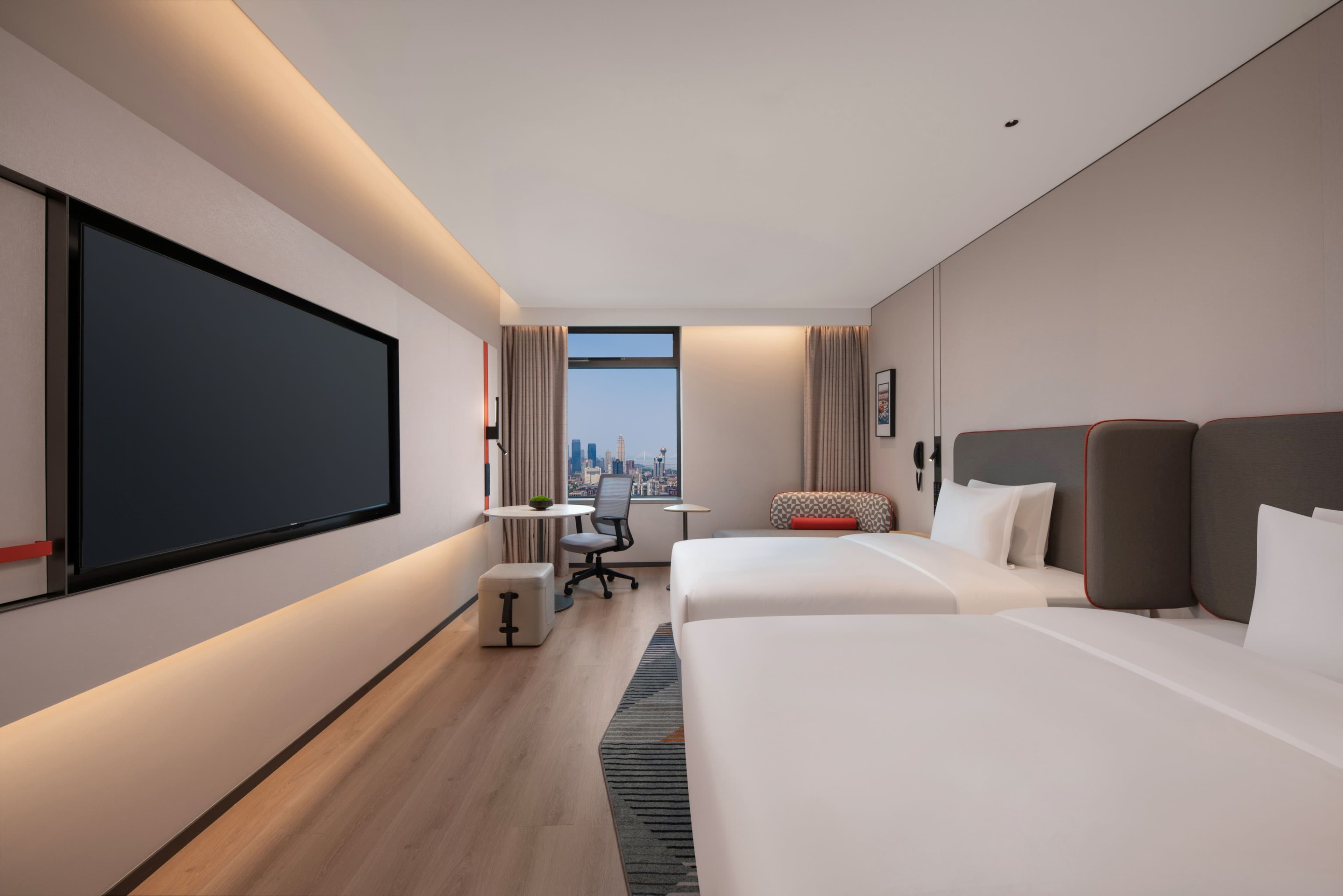 Holiday Inn Express Wuhan Jianghan Road — 18