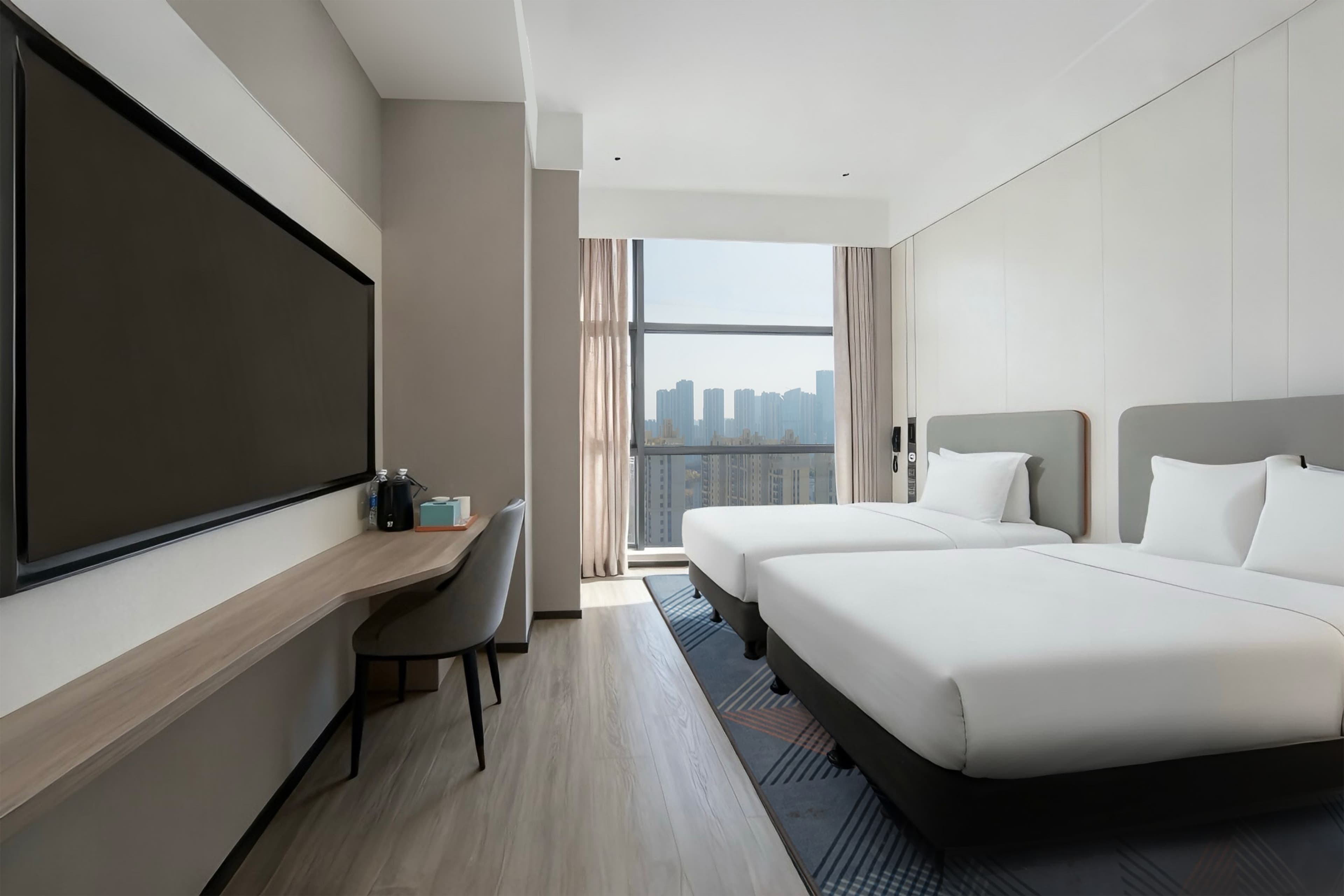 Holiday Inn Express Wuhan East Lake — 6
