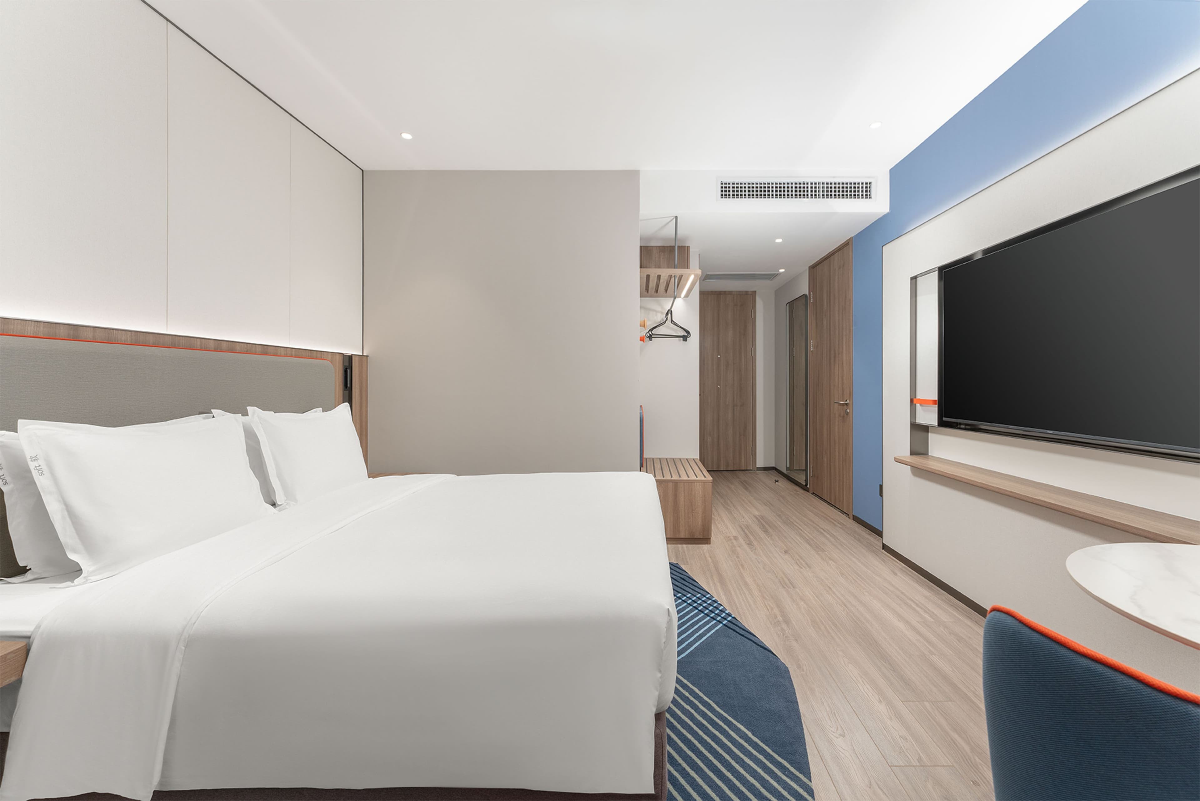 Holiday Inn Express Wuhan Jinyin Lake — 11