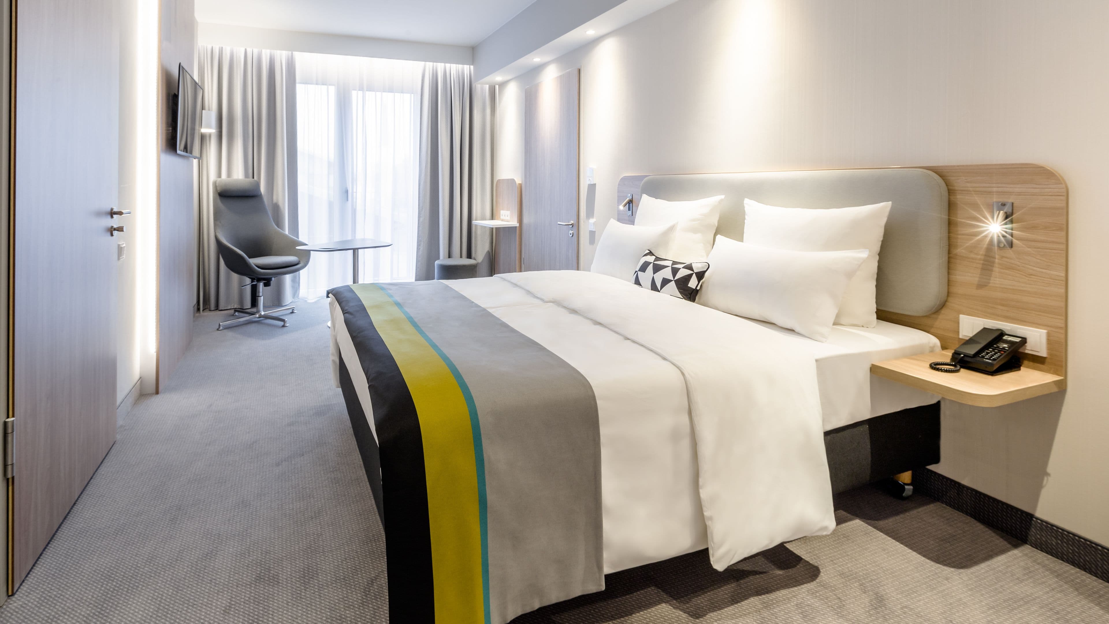 Holiday Inn Express Wuppertal - Hauptbahnhof - Image 5