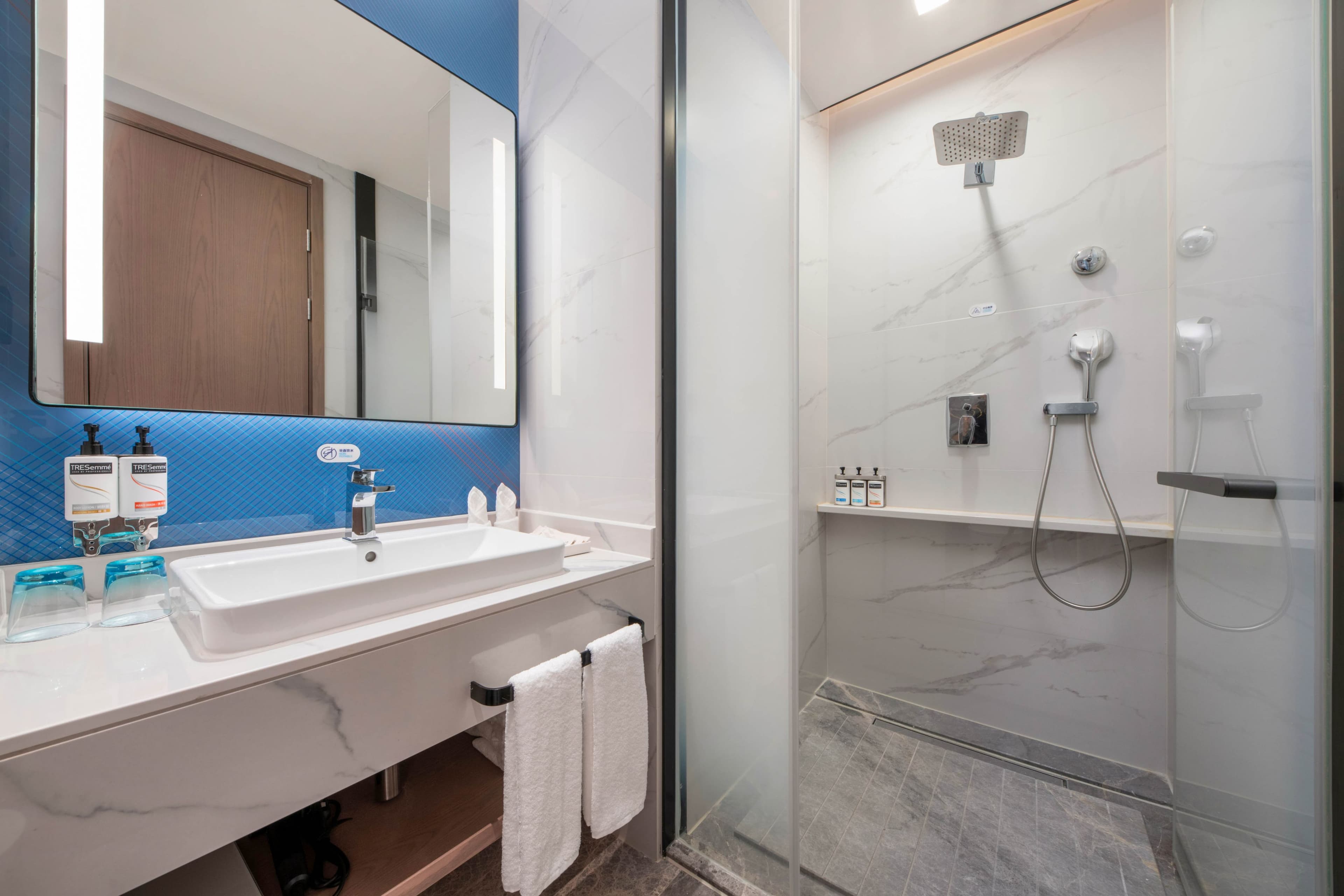 Holiday Inn Express Wuxi Xishan - Image 3