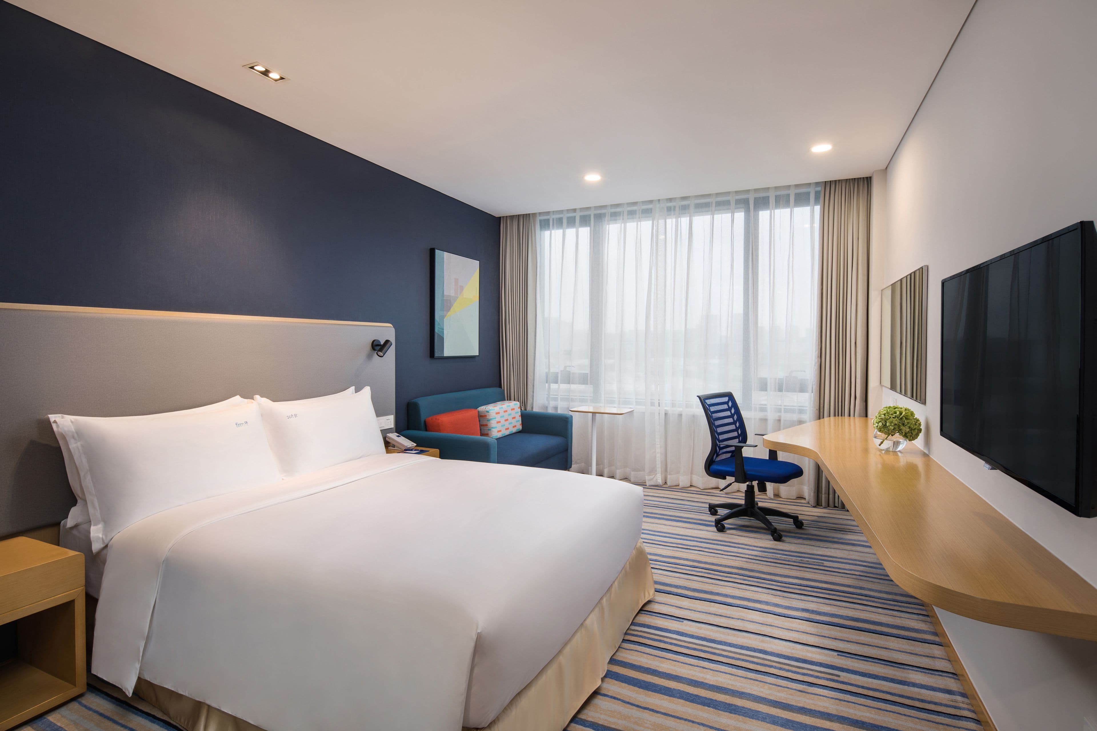 Holiday Inn Express Wuxi Taihu New City - Image 3
