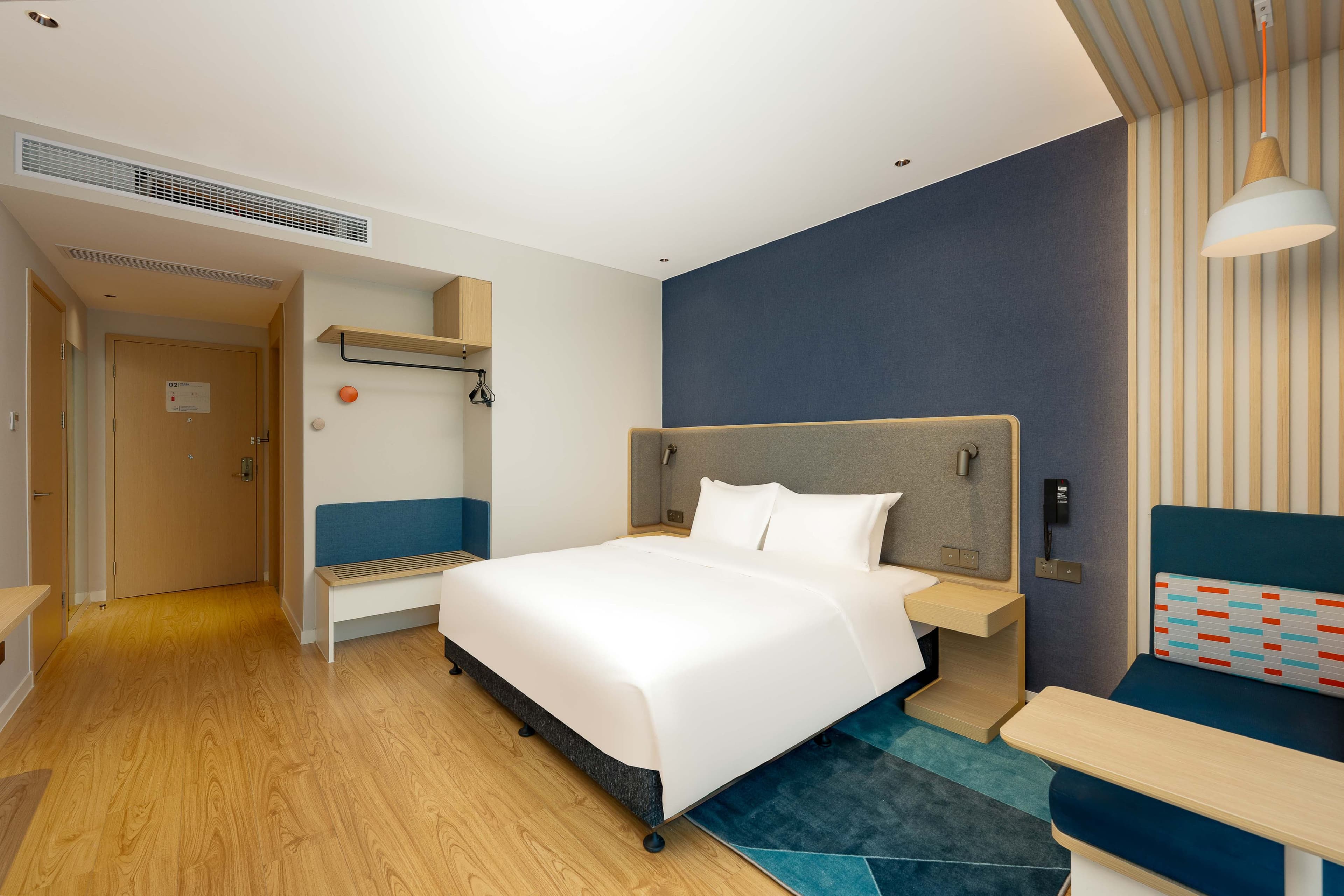 Holiday Inn Express Wuxi East Station - Image 5