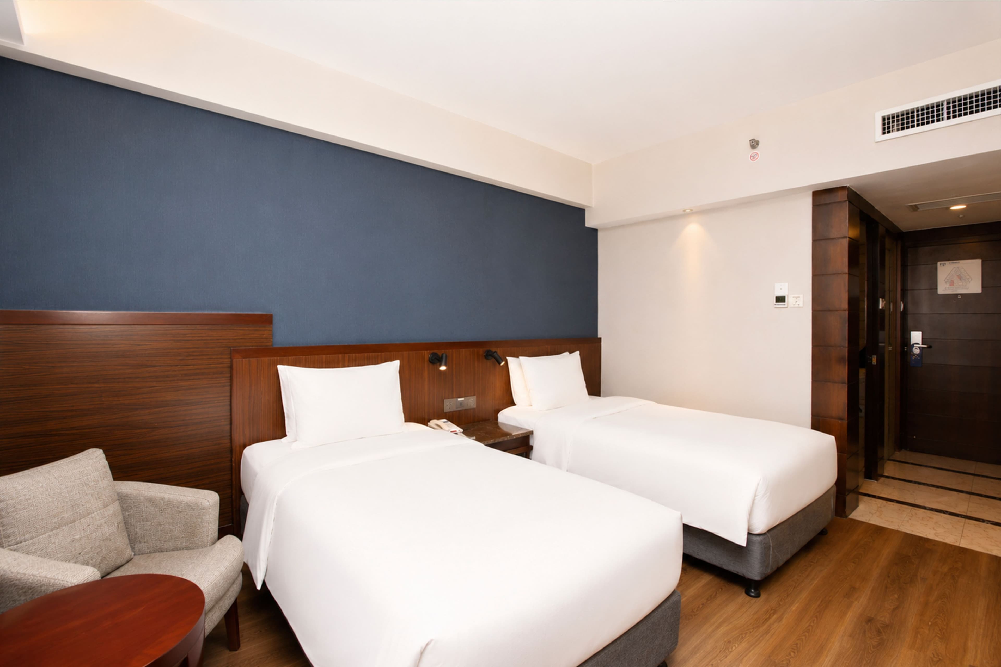 Holiday Inn Express Xiamen Lushan — 18