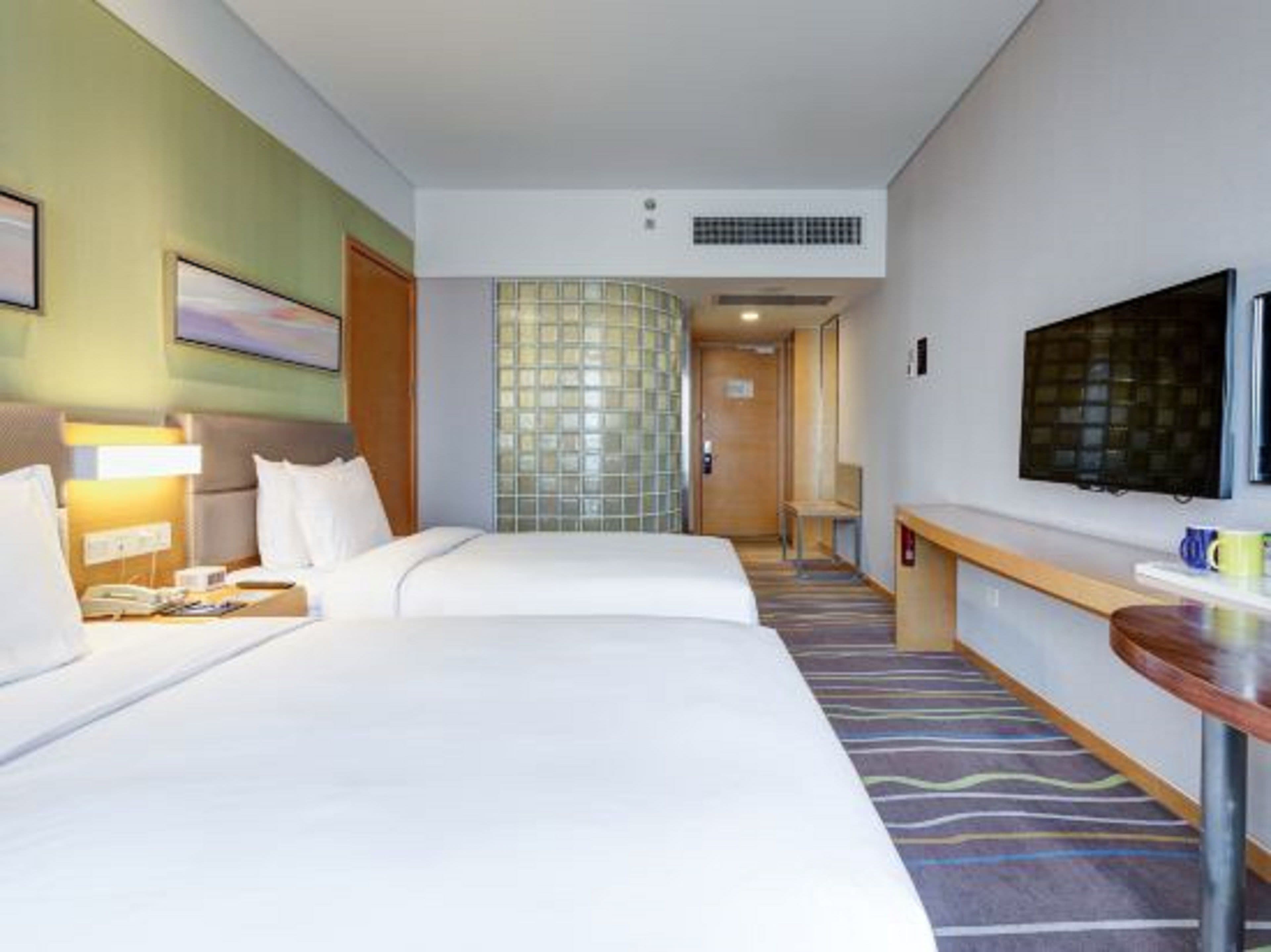 Holiday Inn Express Xi'an High-Tech Zone - Image 4