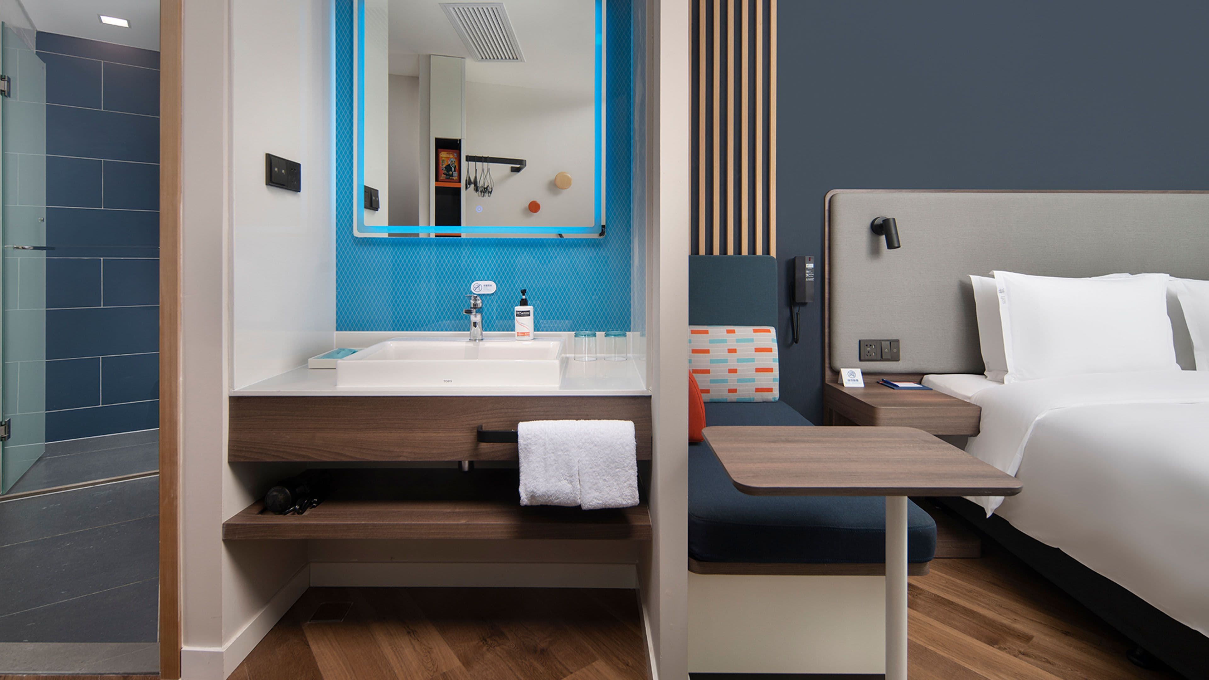 Holiday Inn Express Xi'an Qujiang Center — 6