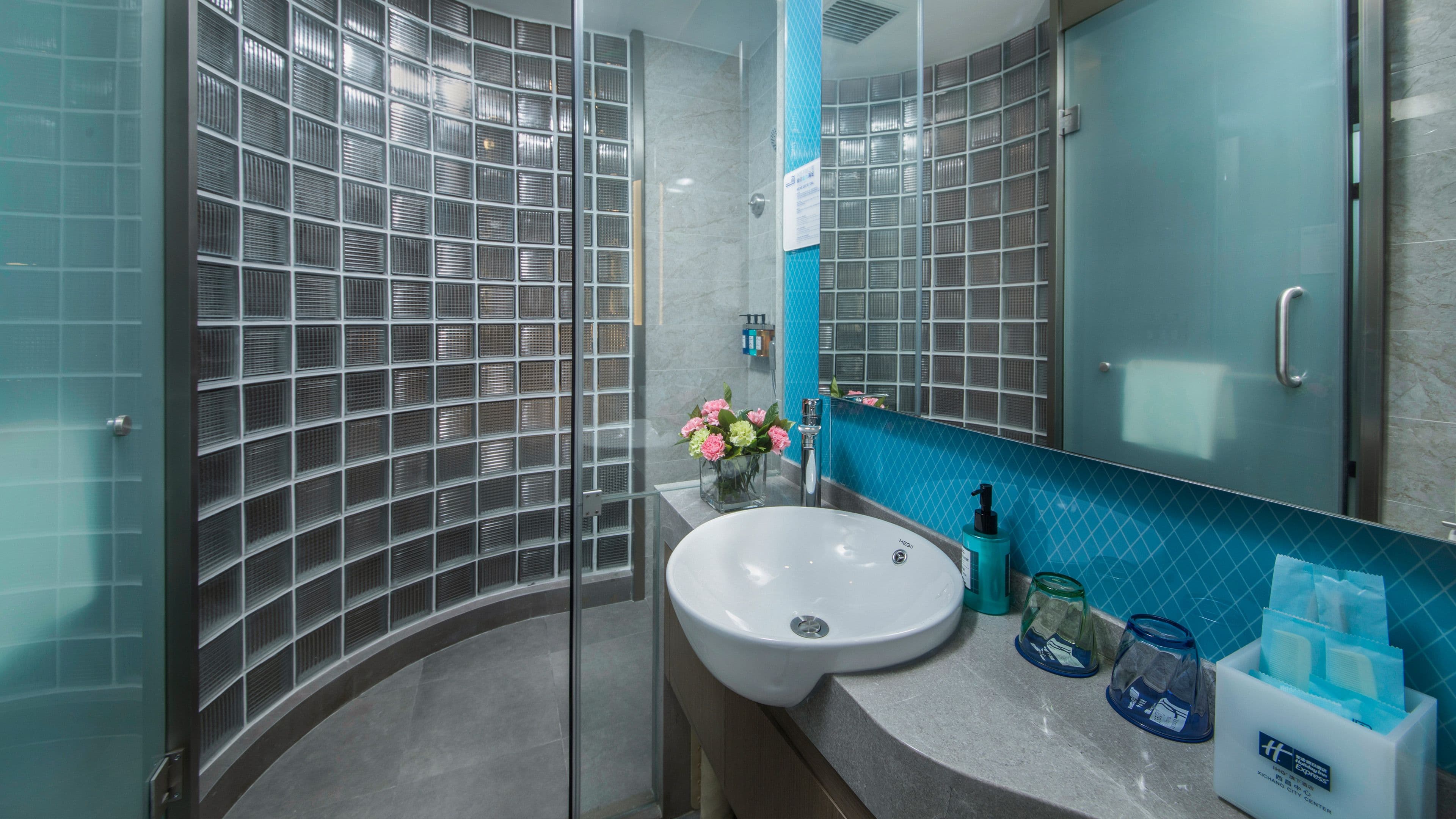 Holiday Inn Express Xichang Qionghai - Image 4
