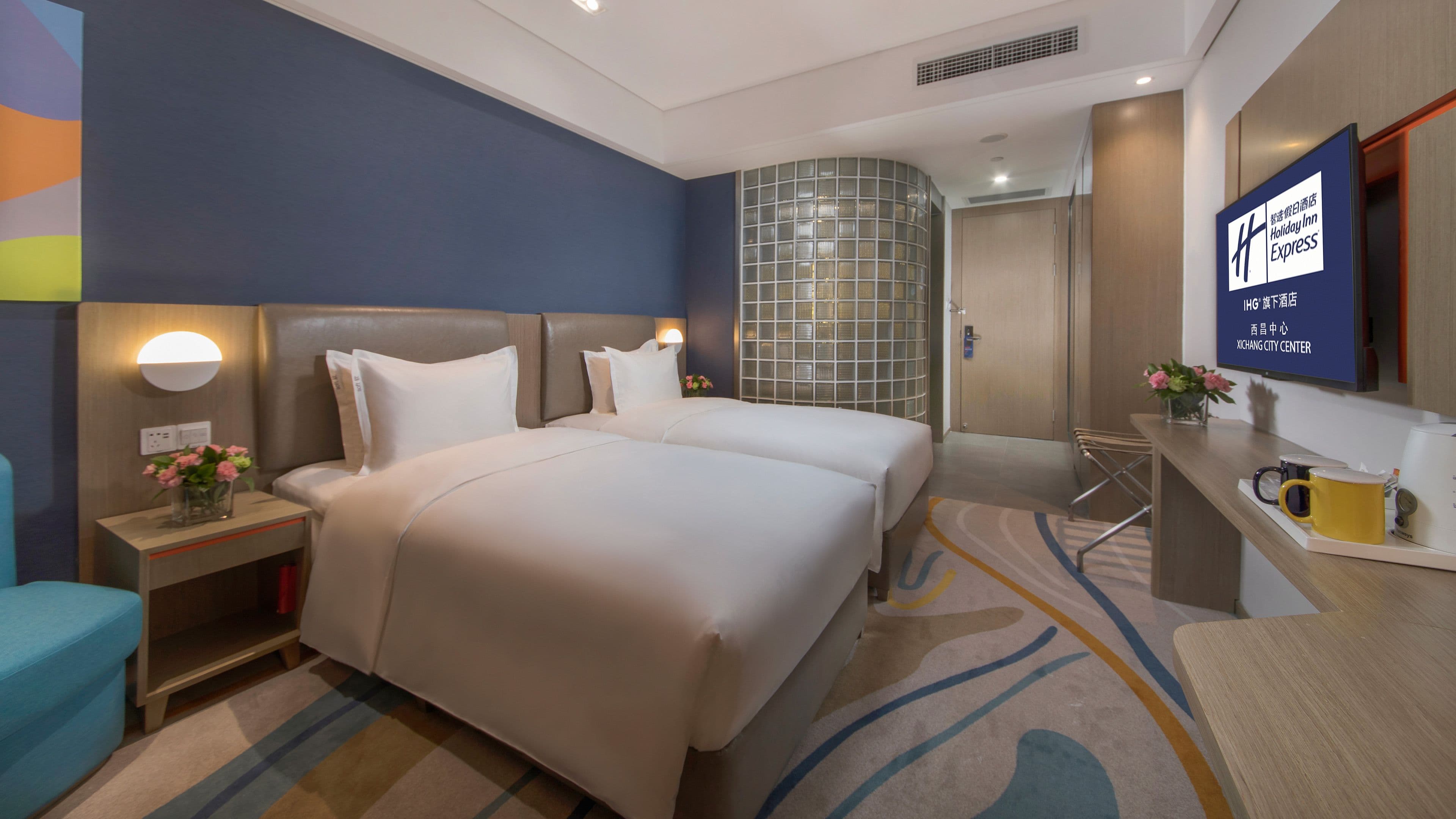 Holiday Inn Express Xichang Qionghai — 12