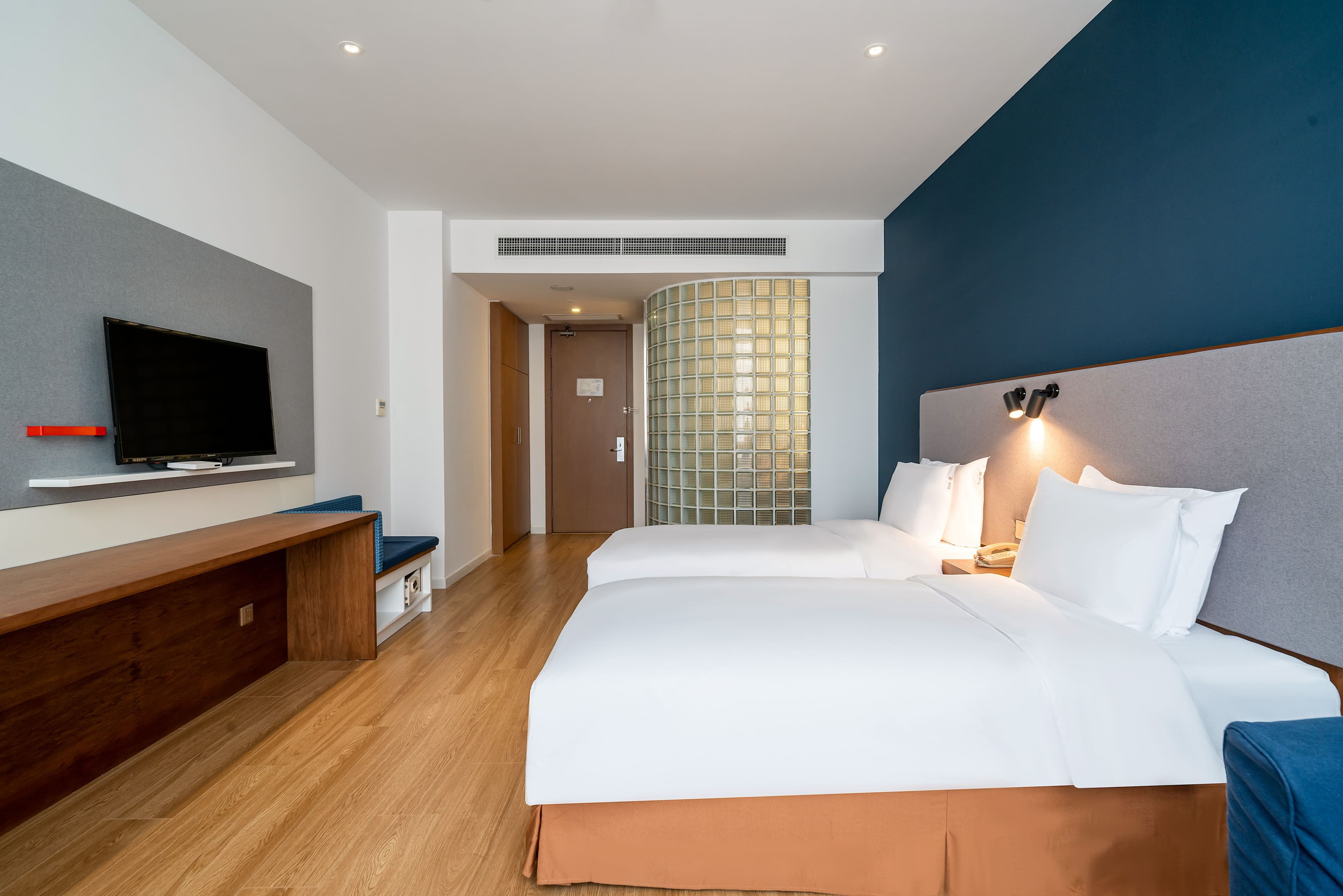 Holiday Inn Express Yangzhou City Center — 9