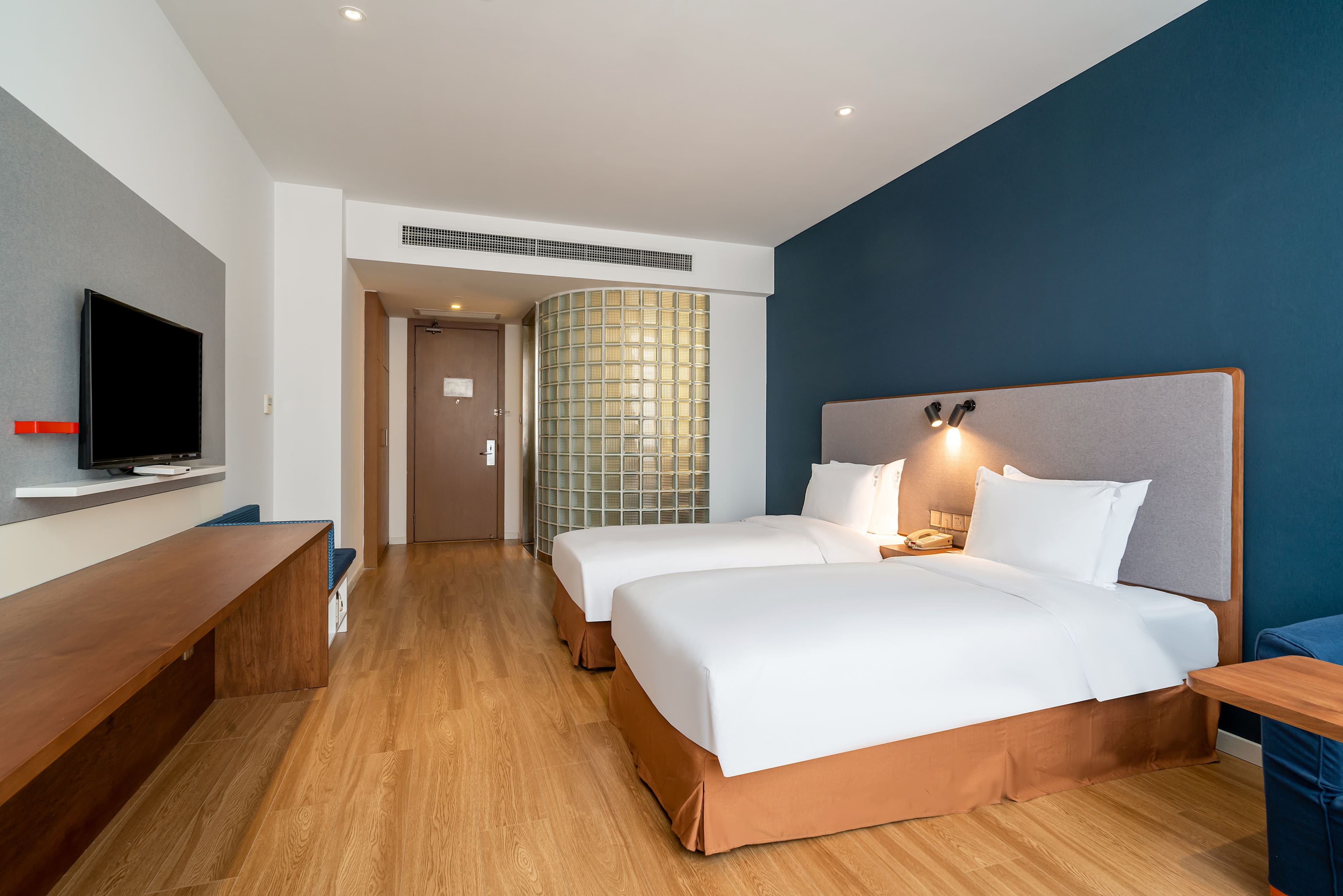 Holiday Inn Express Yangzhou City Center — 11