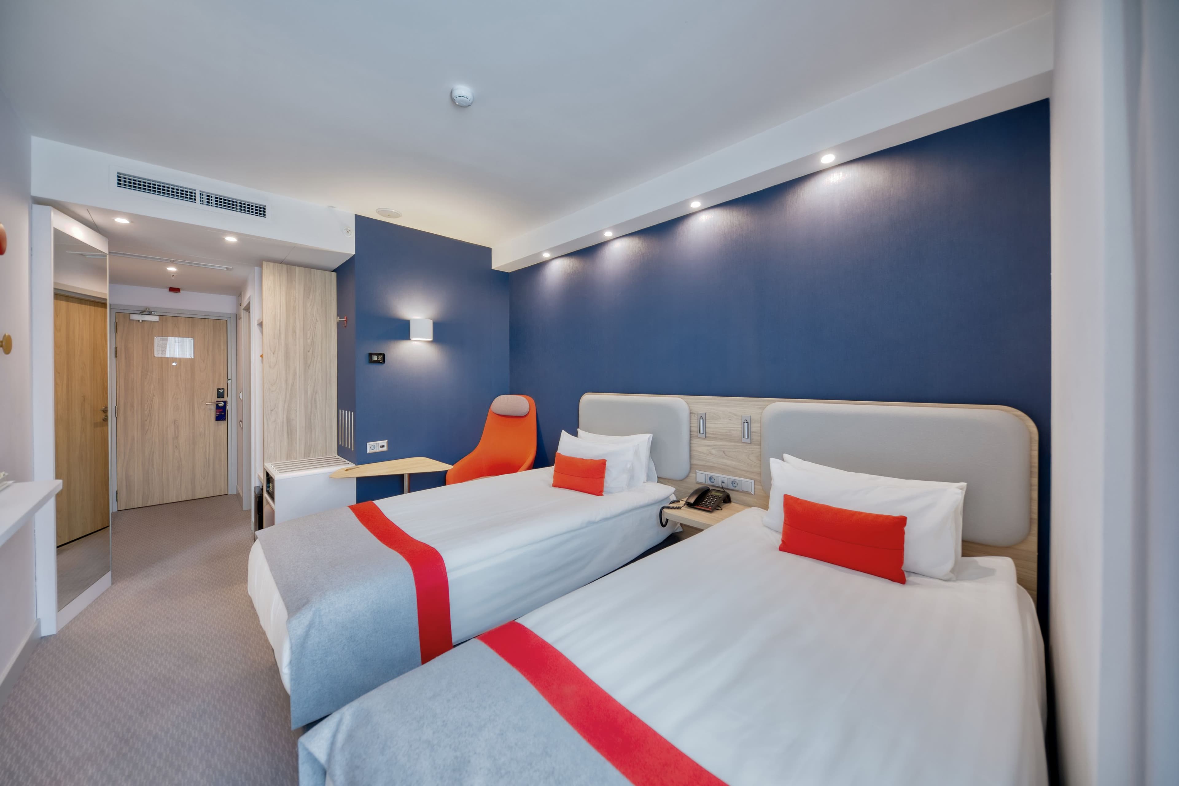 Holiday Inn Express Yerevan — 24