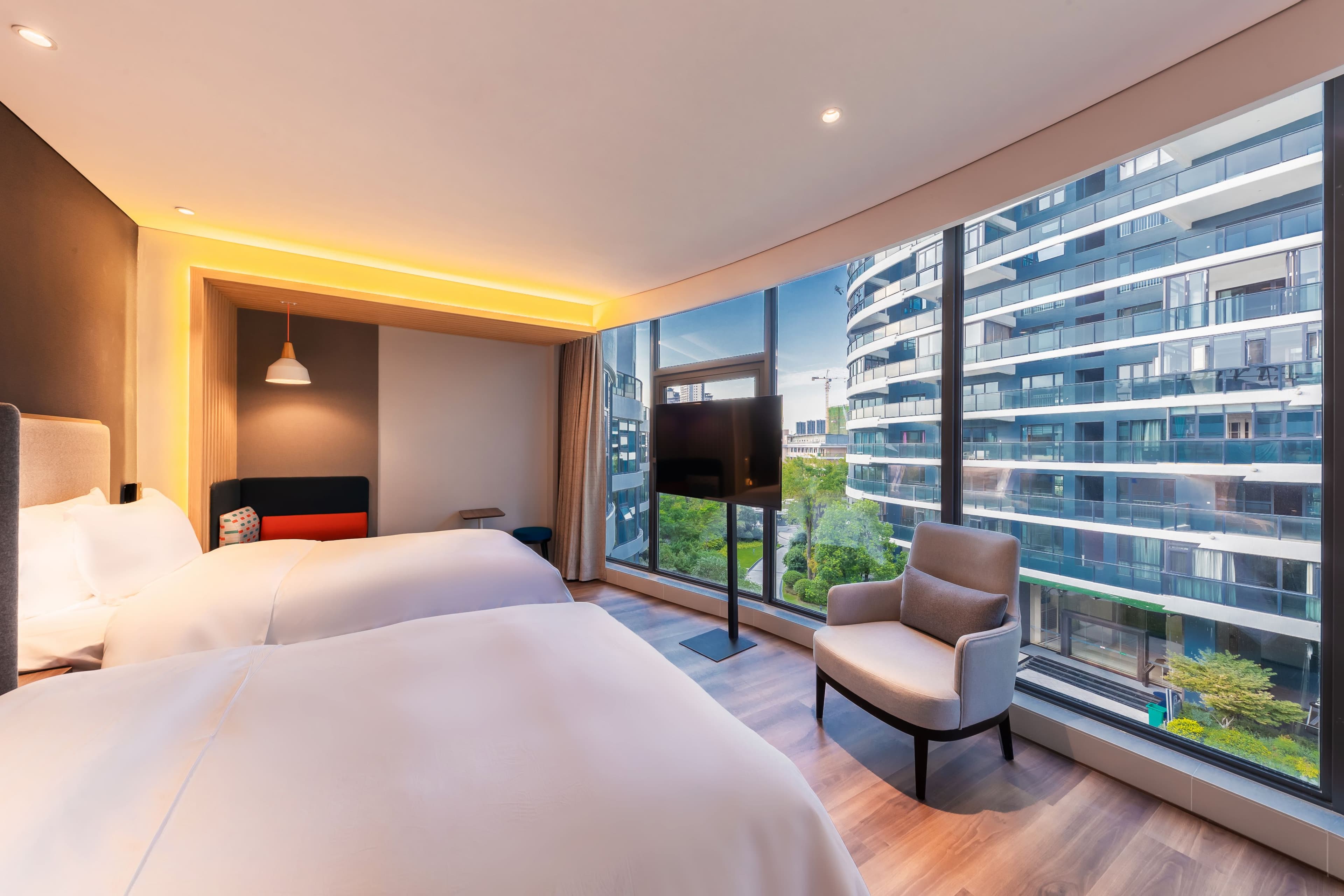 Holiday Inn Express Yichang Riverside — 6