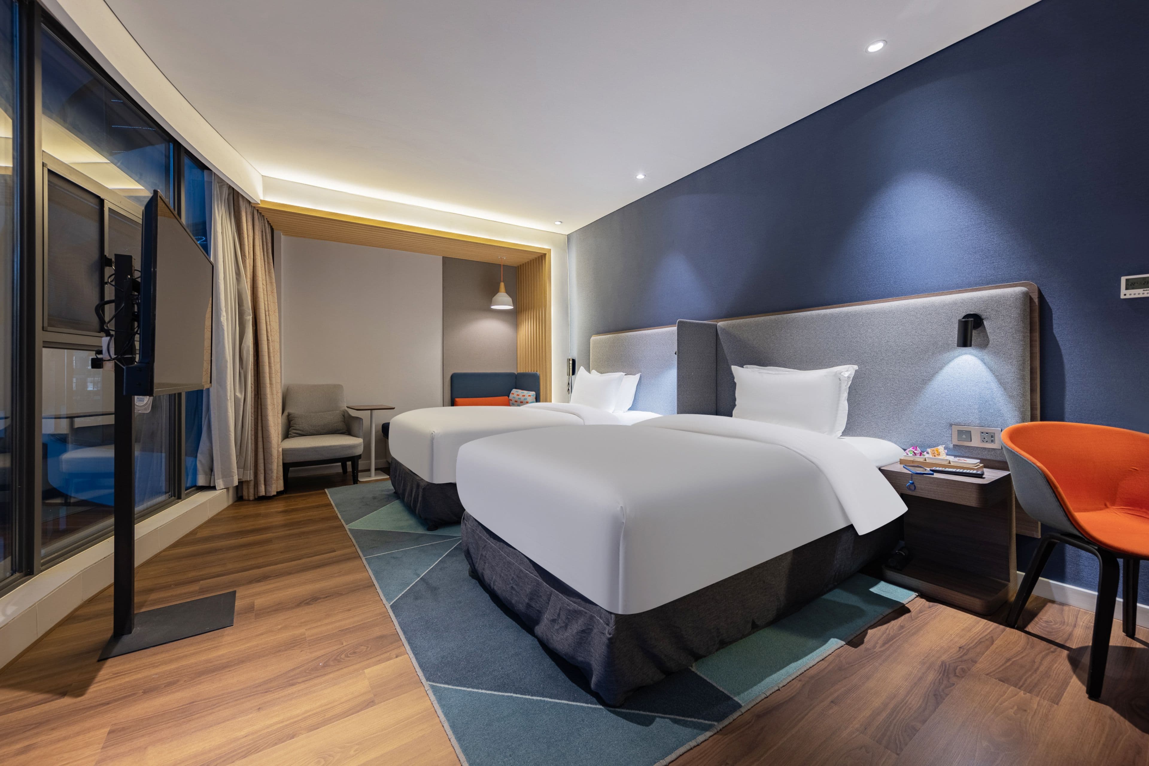 Holiday Inn Express Yichang Riverside — 10