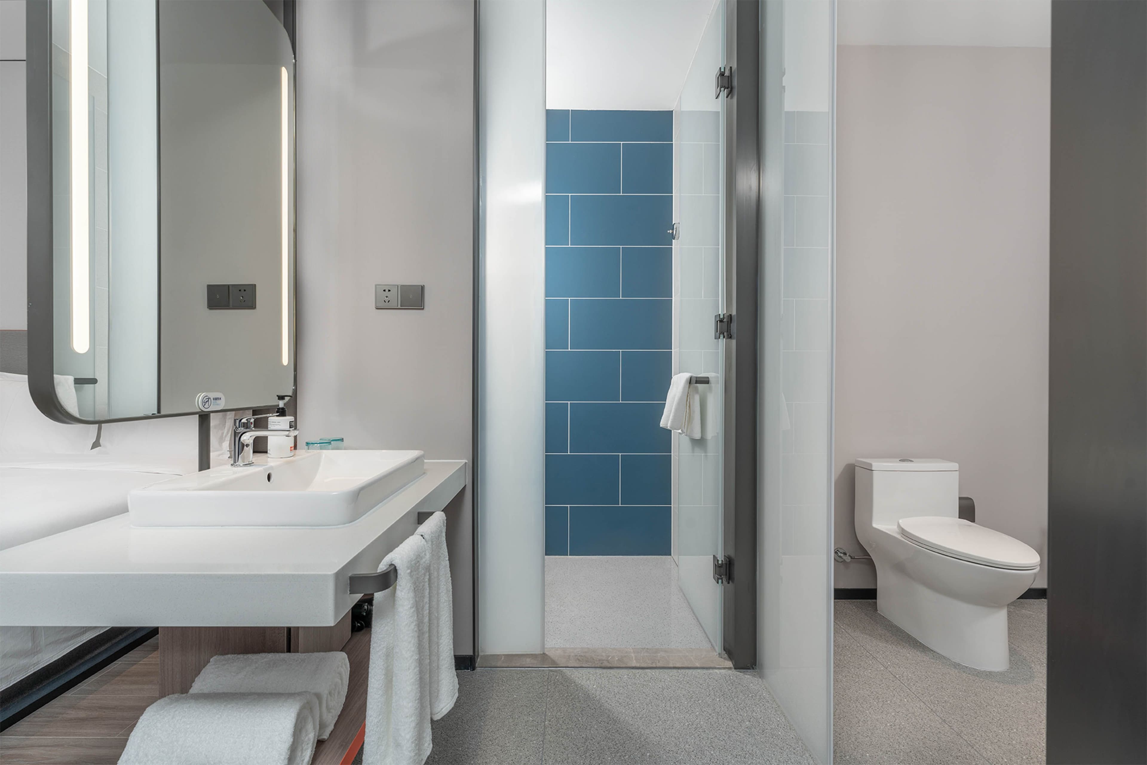 Holiday Inn Express Yinchuan Yuehai — 14