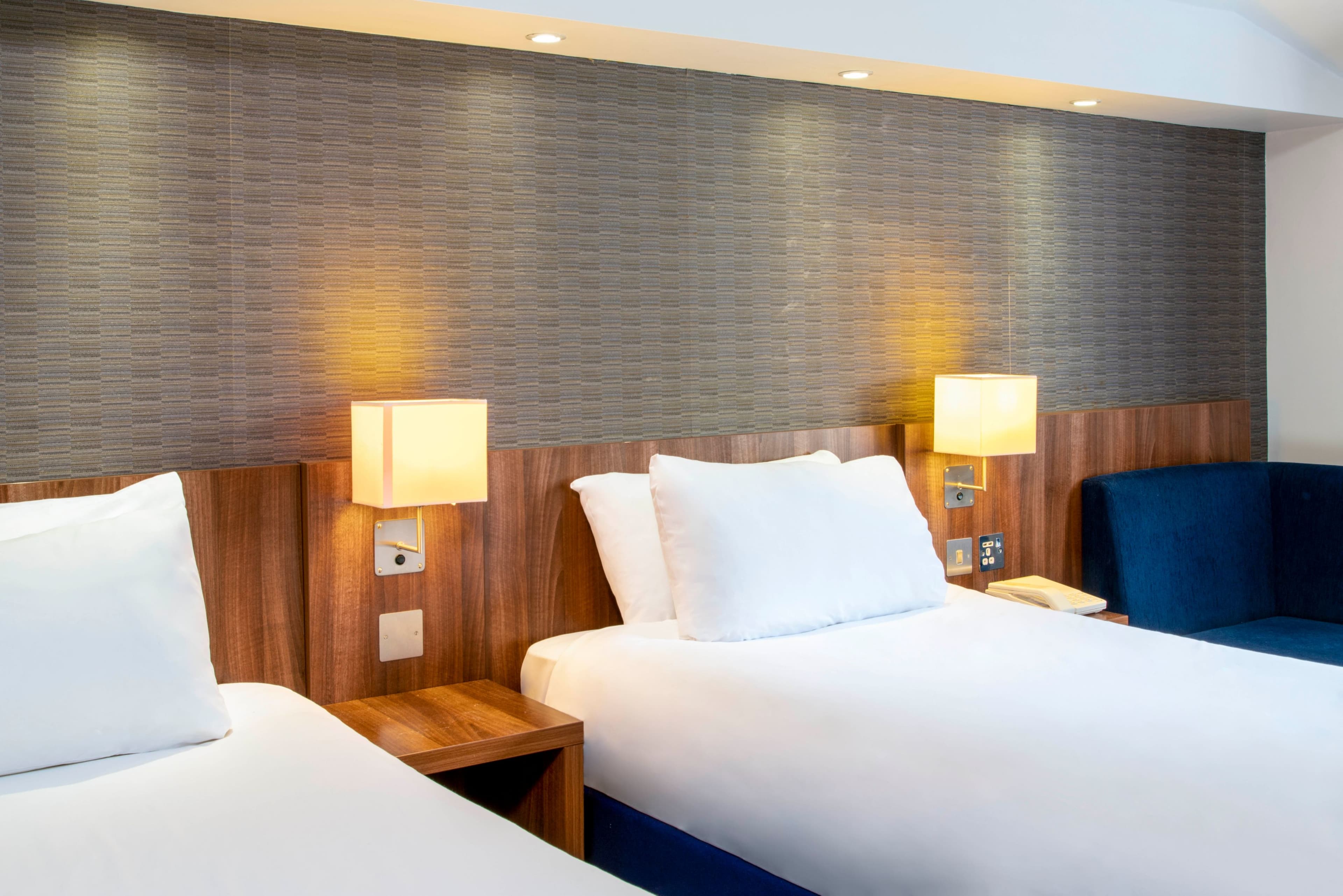 Holiday Inn Express York - Image 5