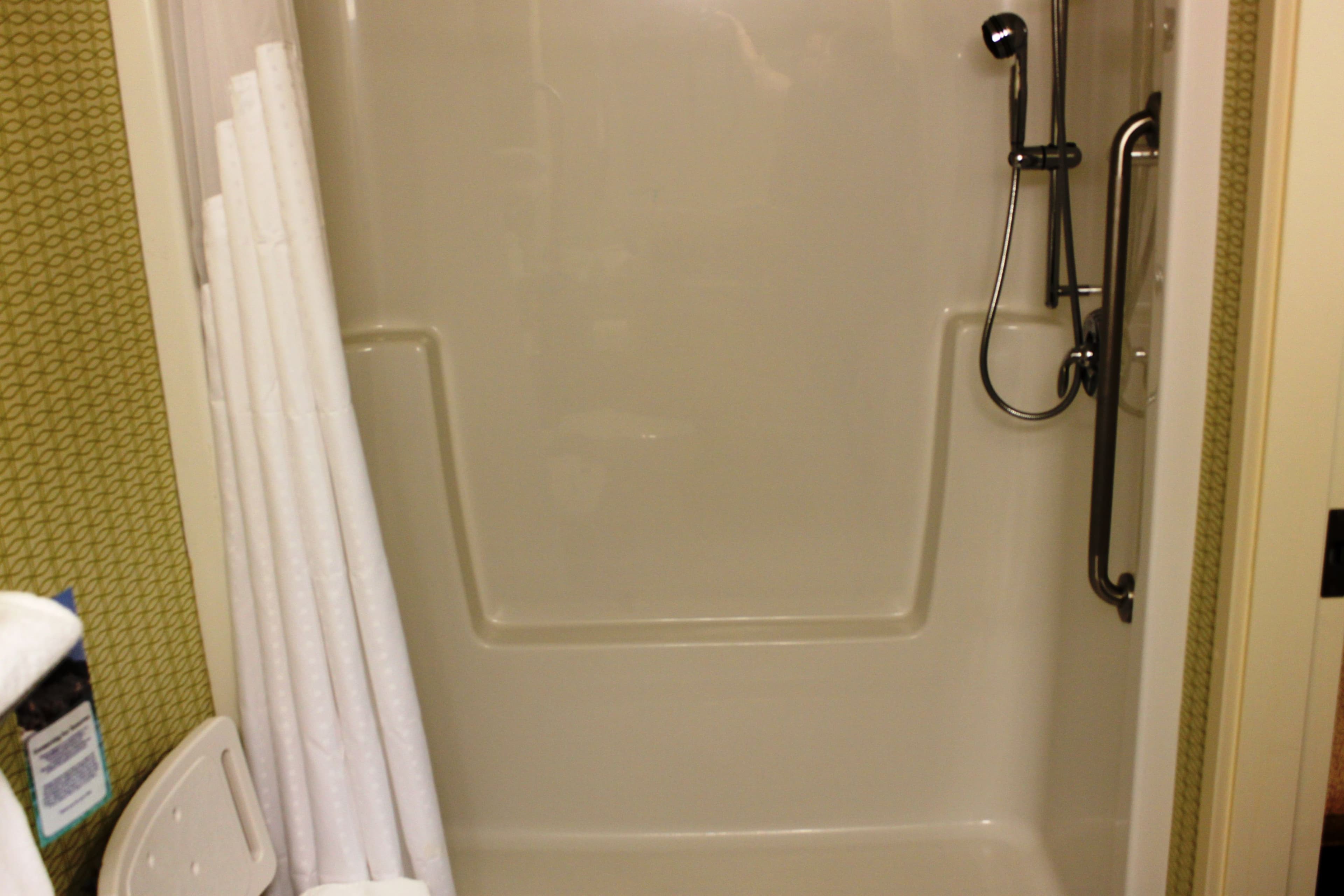 Holiday Inn Express Yorkton East — 14