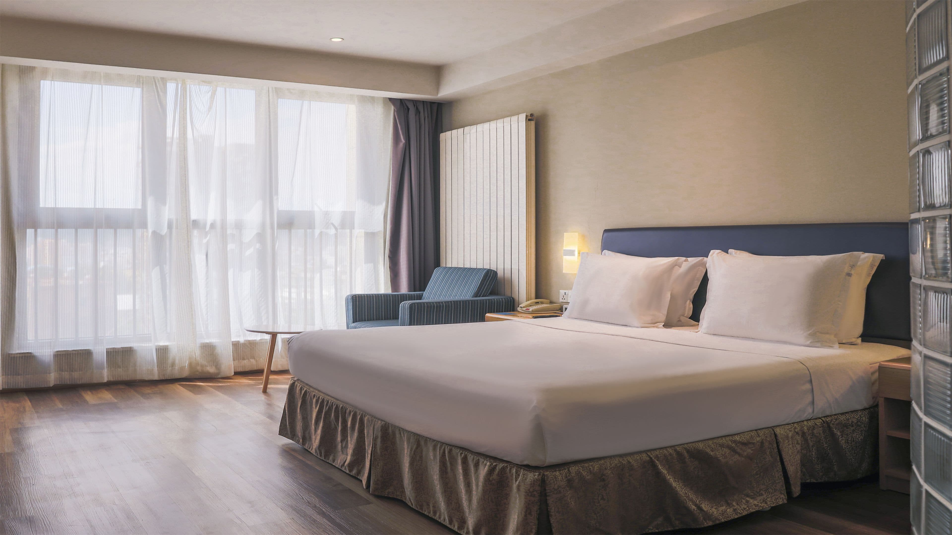 Holiday Inn Express Zhangjiakou Park View - Image 3