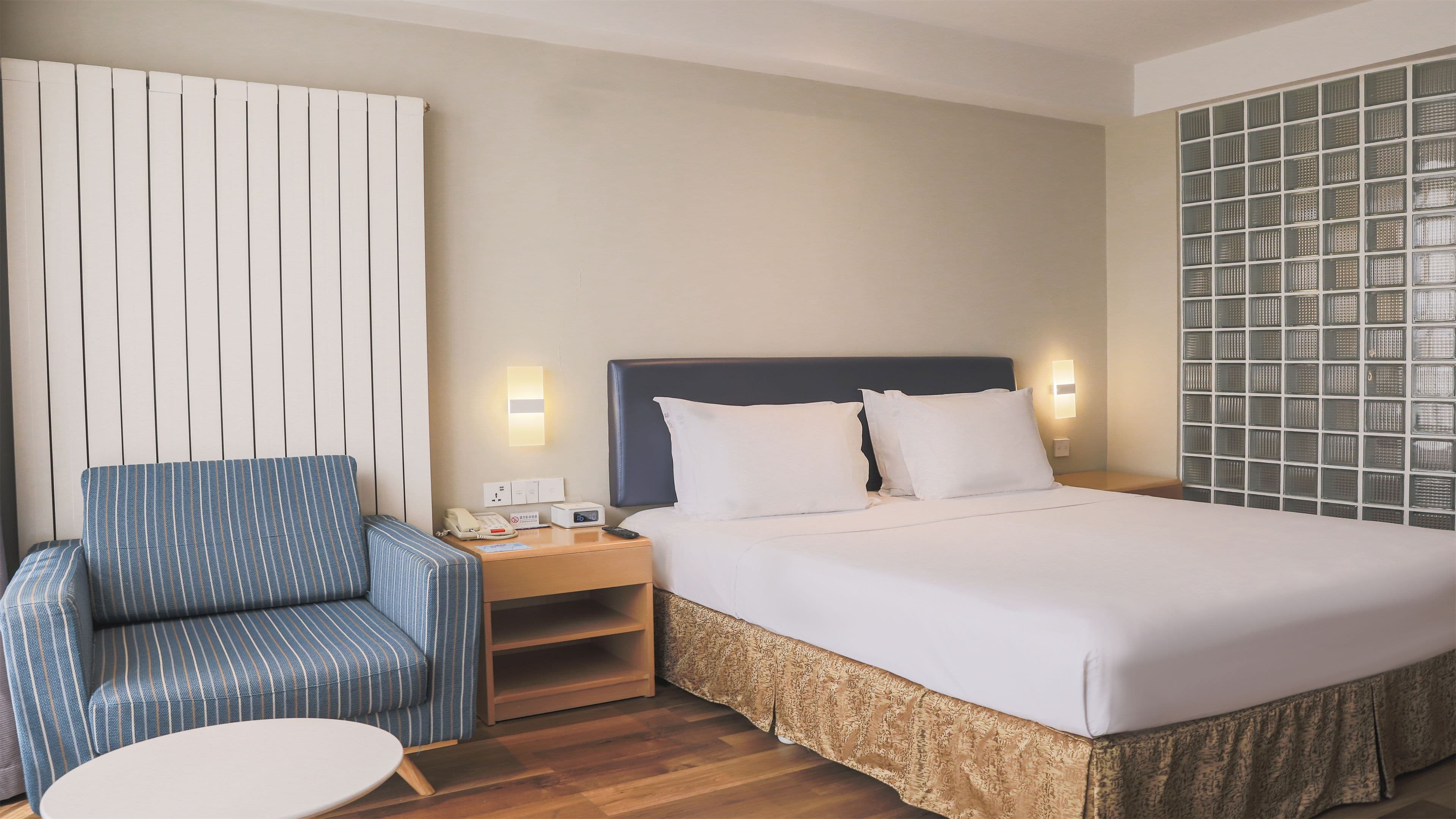 Holiday Inn Express Zhangjiakou Park View — 6