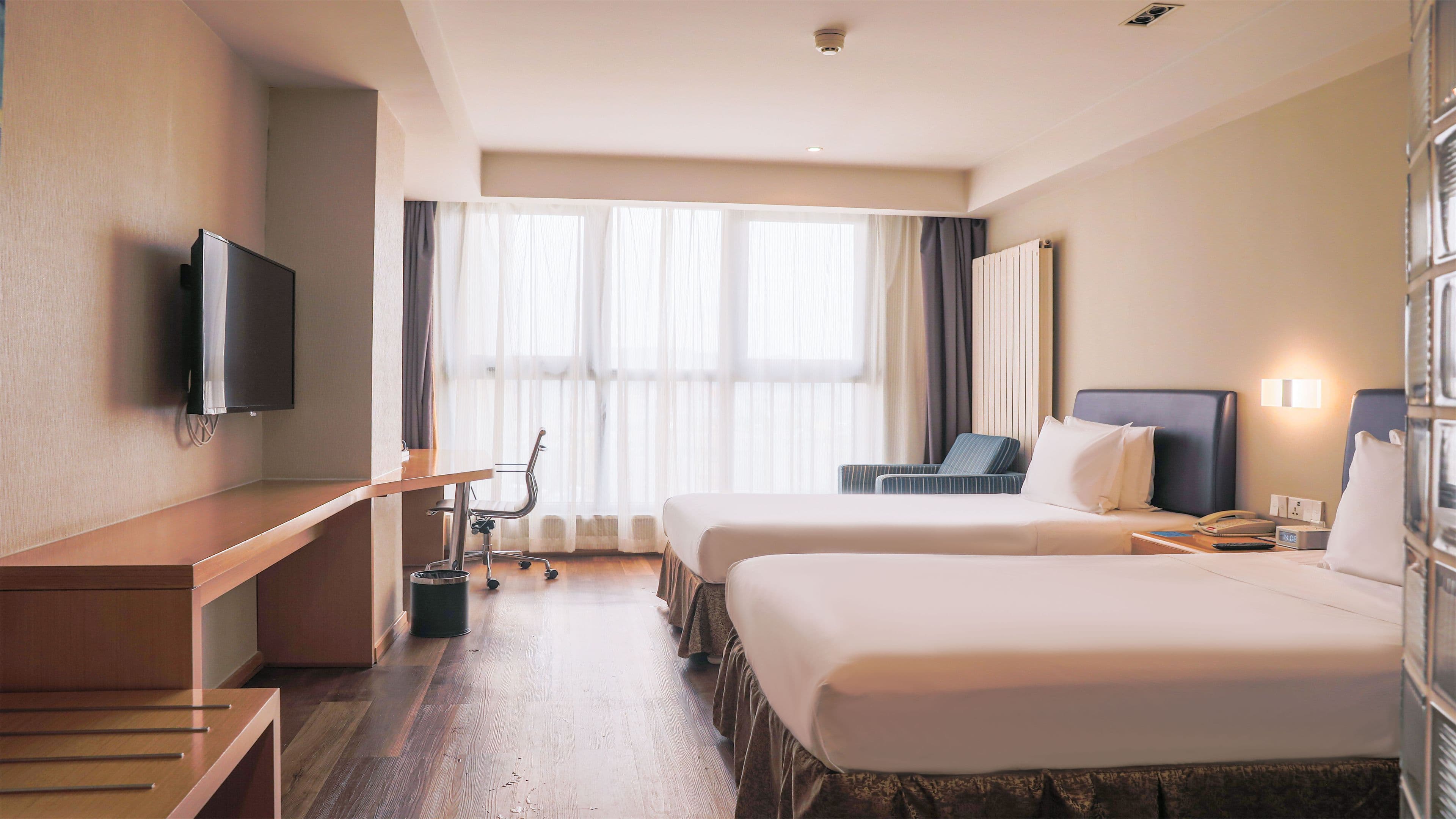 Holiday Inn Express Zhangjiakou Park View — 10