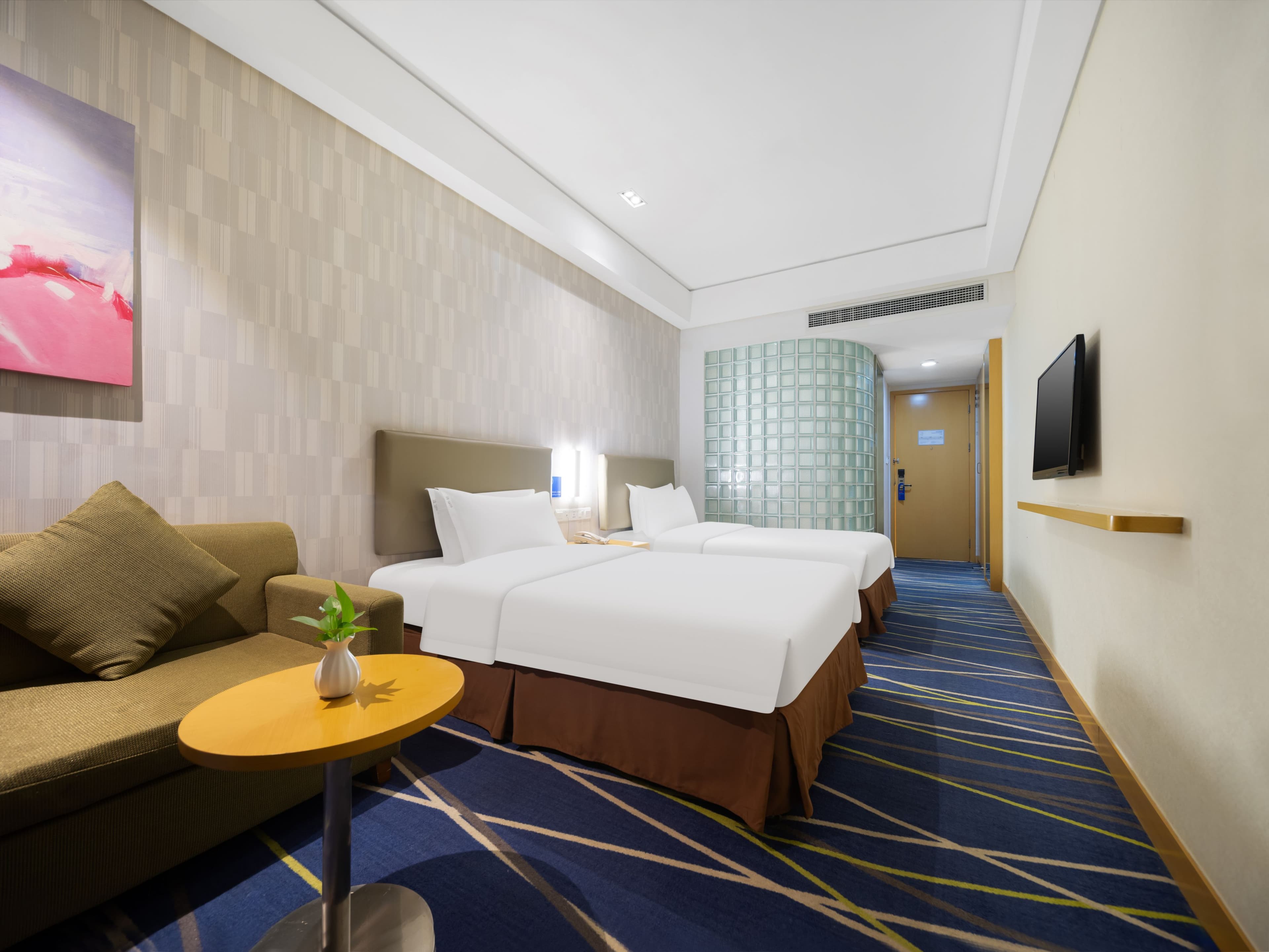 Holiday Inn Express Zhengzhou Airport - Image 4