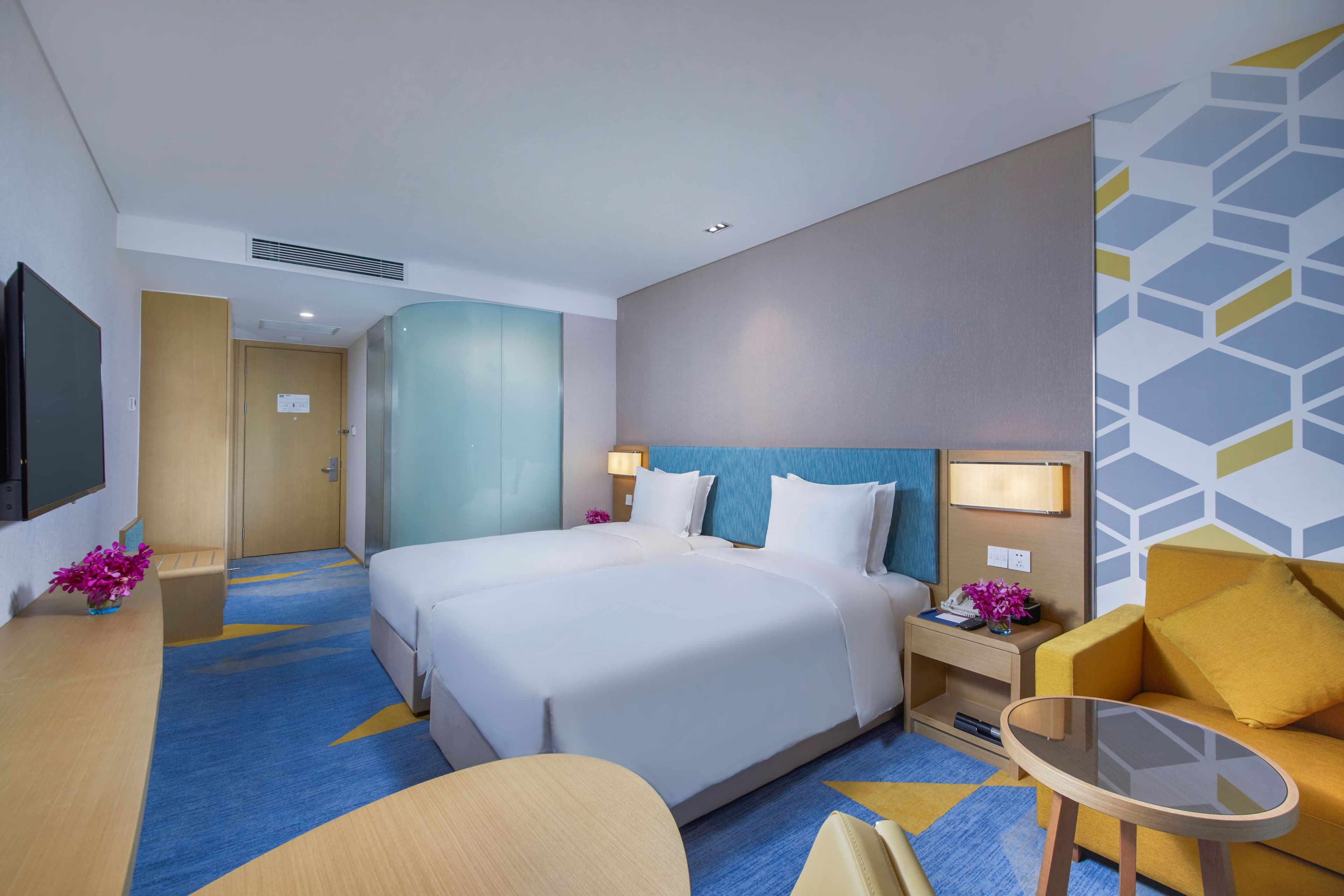 Holiday Inn Express Zhengzhou Longzi Lake — 12