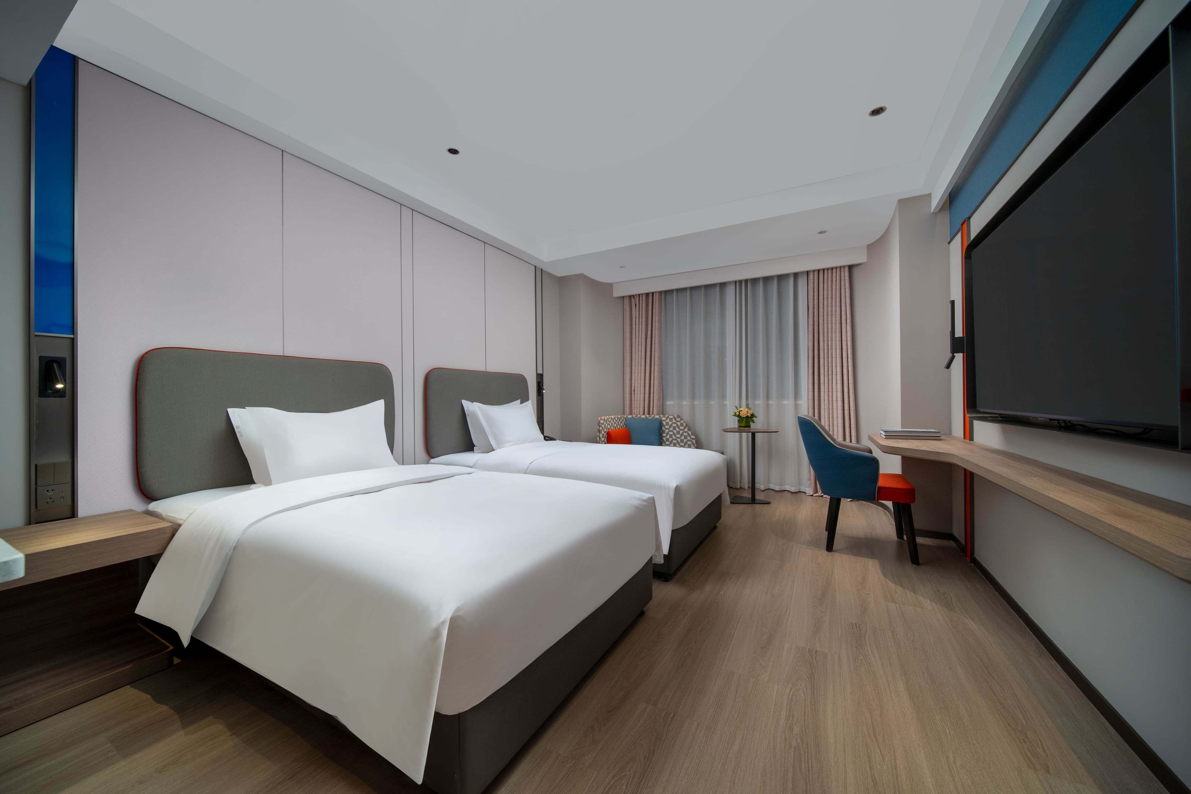 Holiday Inn Express Zhengzhou Garden Road — 7