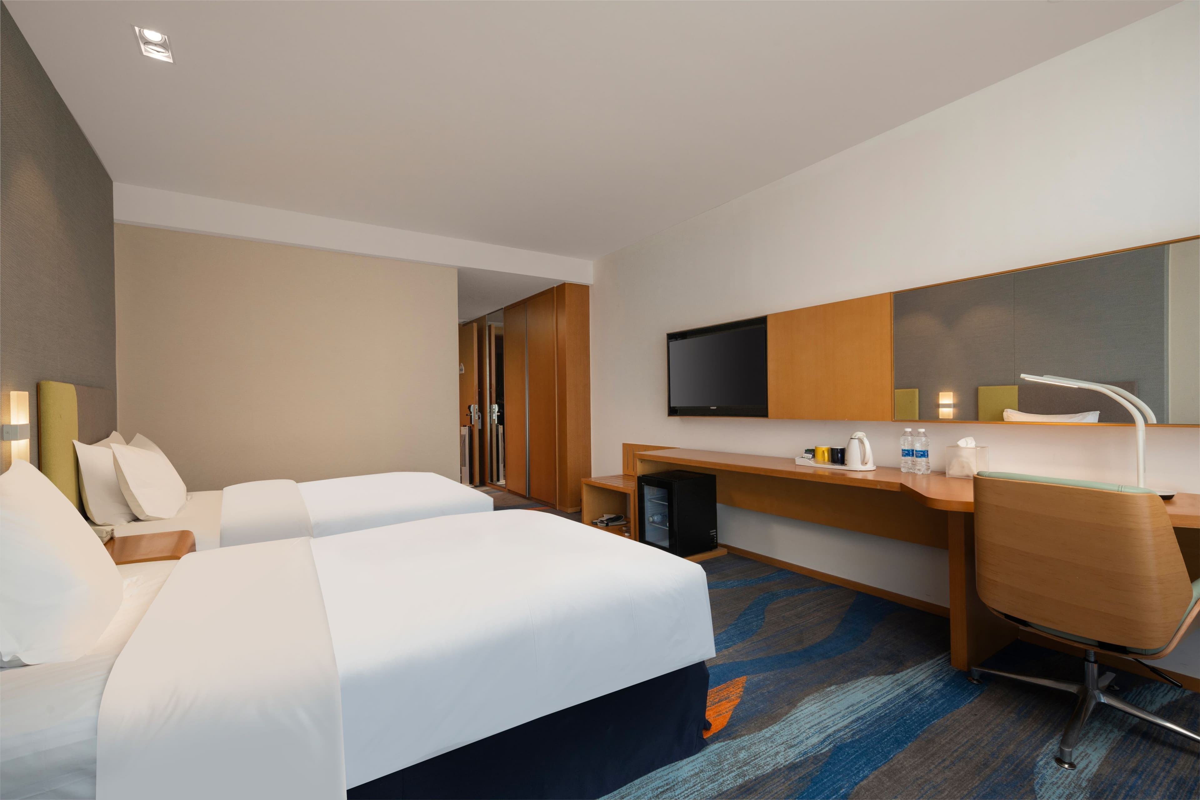Holiday Inn Express Zhengzhou Zhengdong — 12
